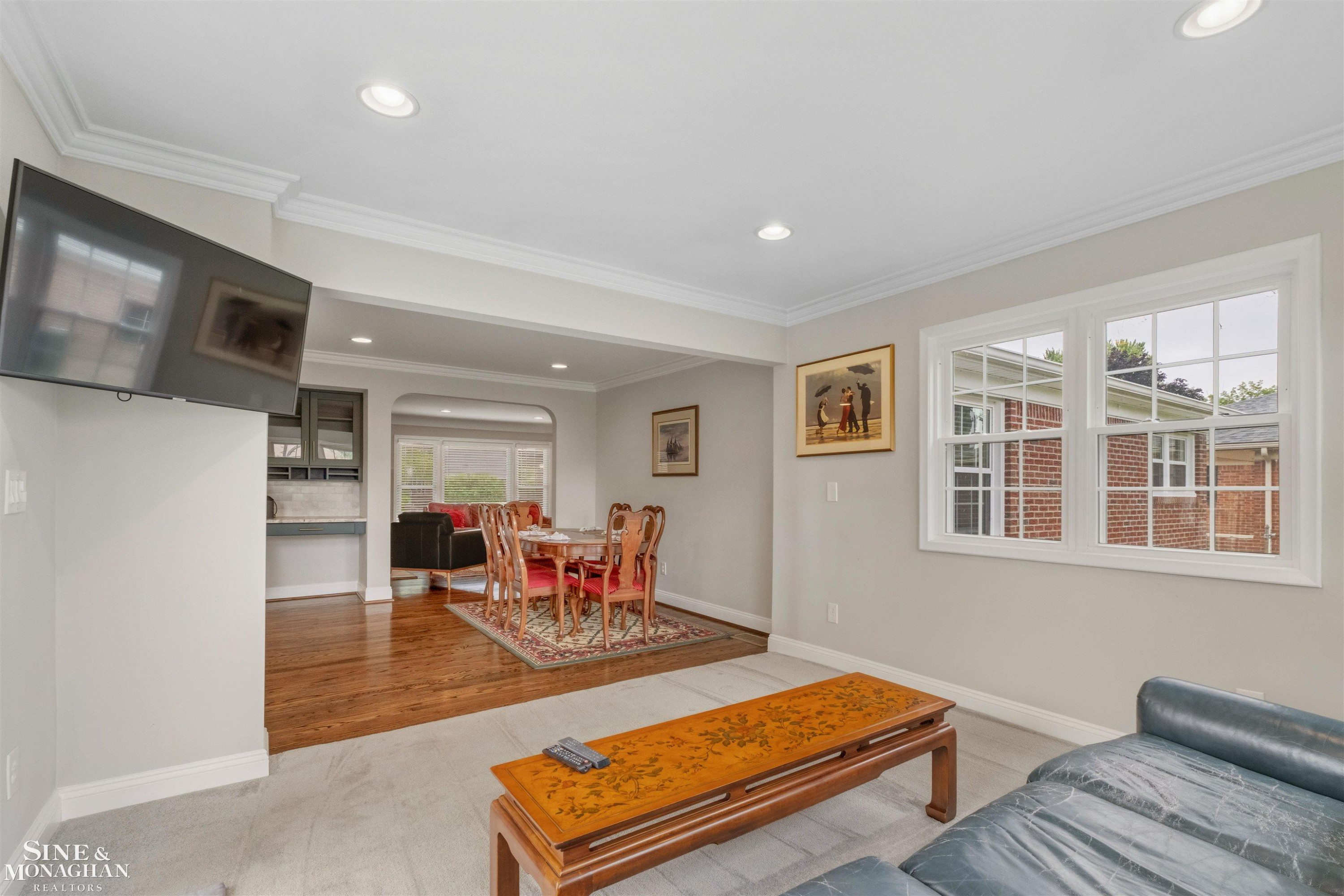 816 Hidden Lane, Grosse Pointe Woods, MI 48236 — Photo 16