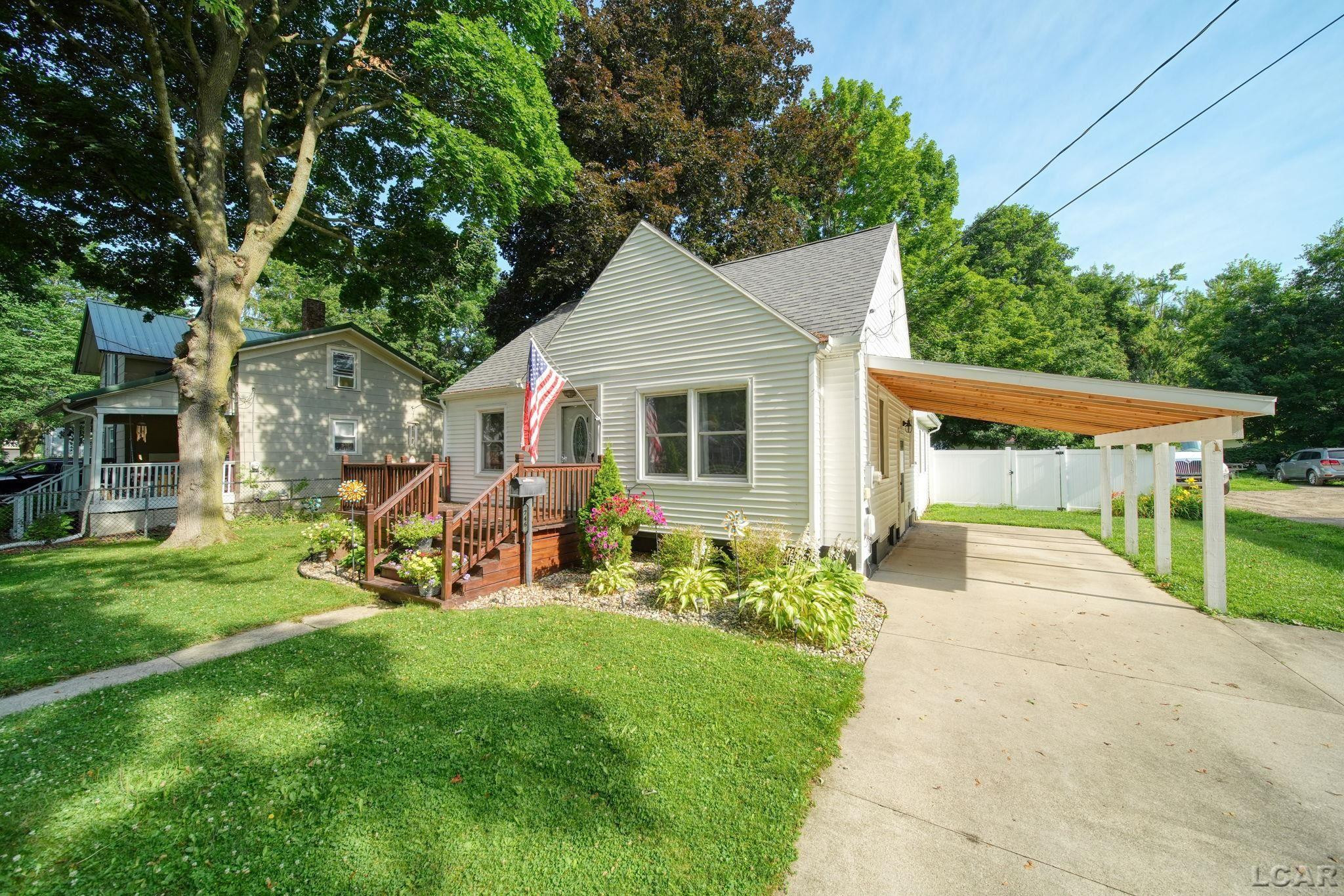 746 Saint Joseph Street, Adrian, MI 49221 — Photo 4