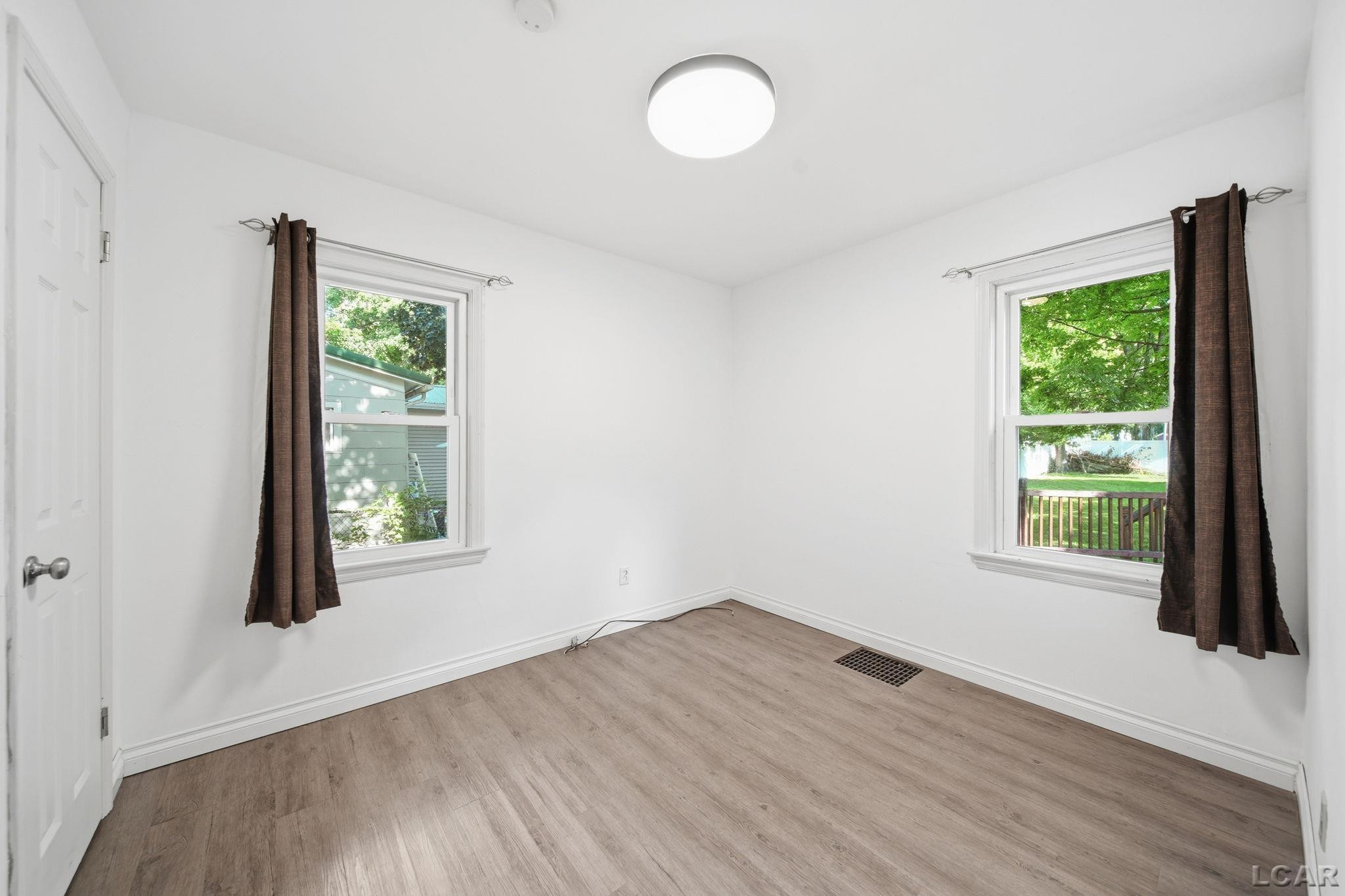 746 Saint Joseph Street, Adrian, MI 49221 — Photo 17