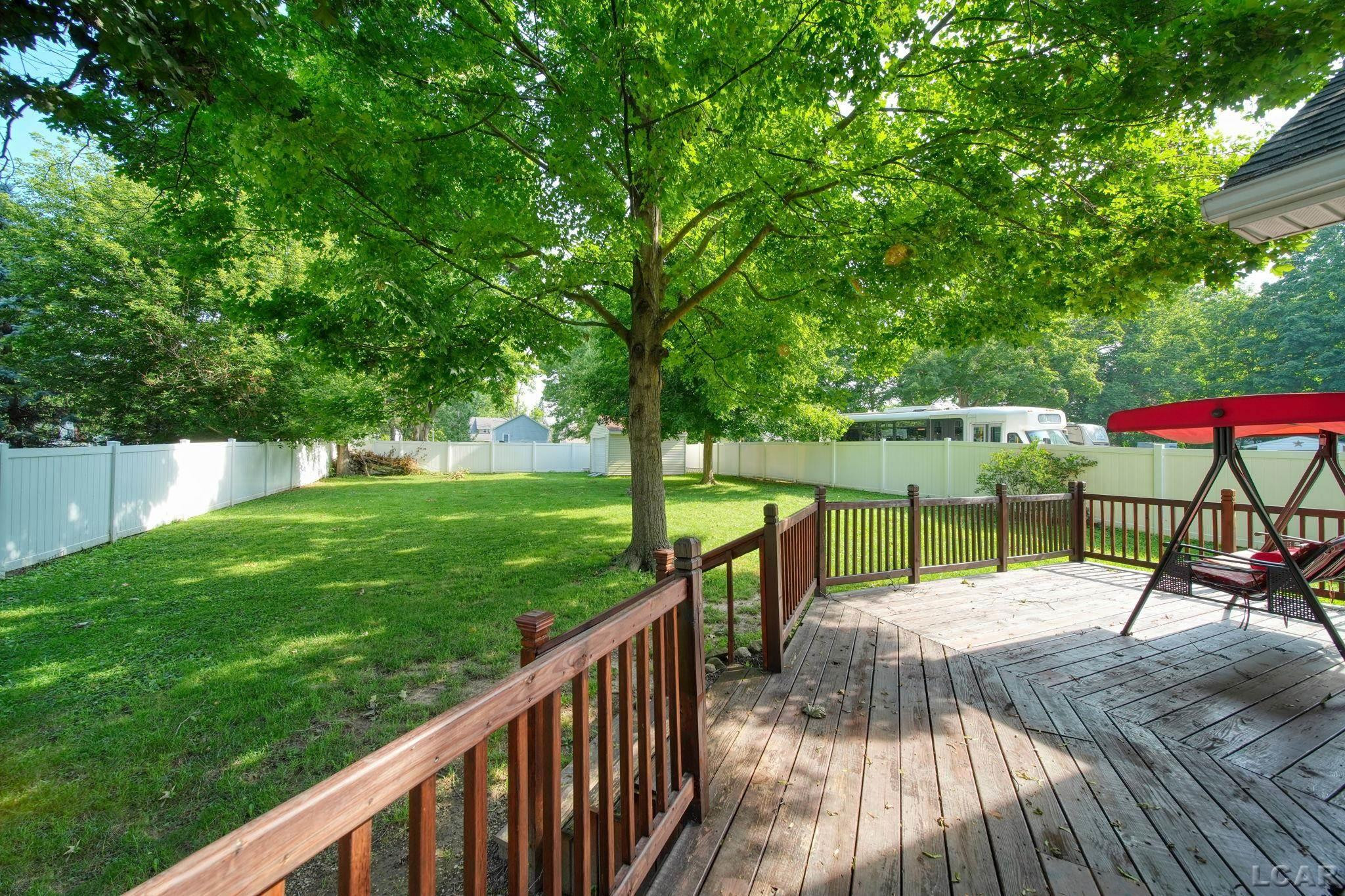 746 Saint Joseph Street, Adrian, MI 49221 — Photo 38