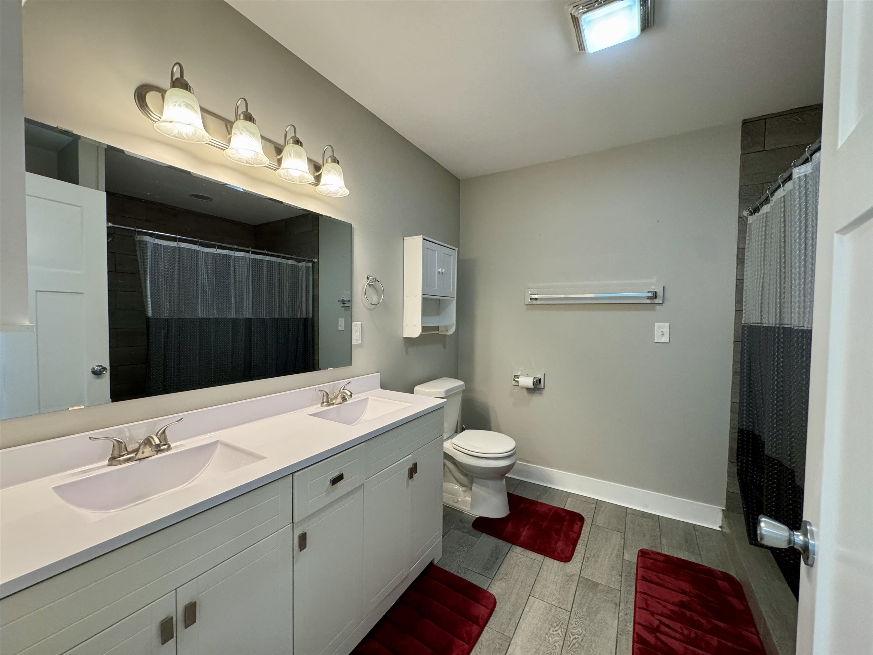 7478 Tara Court, MI — Photo 9