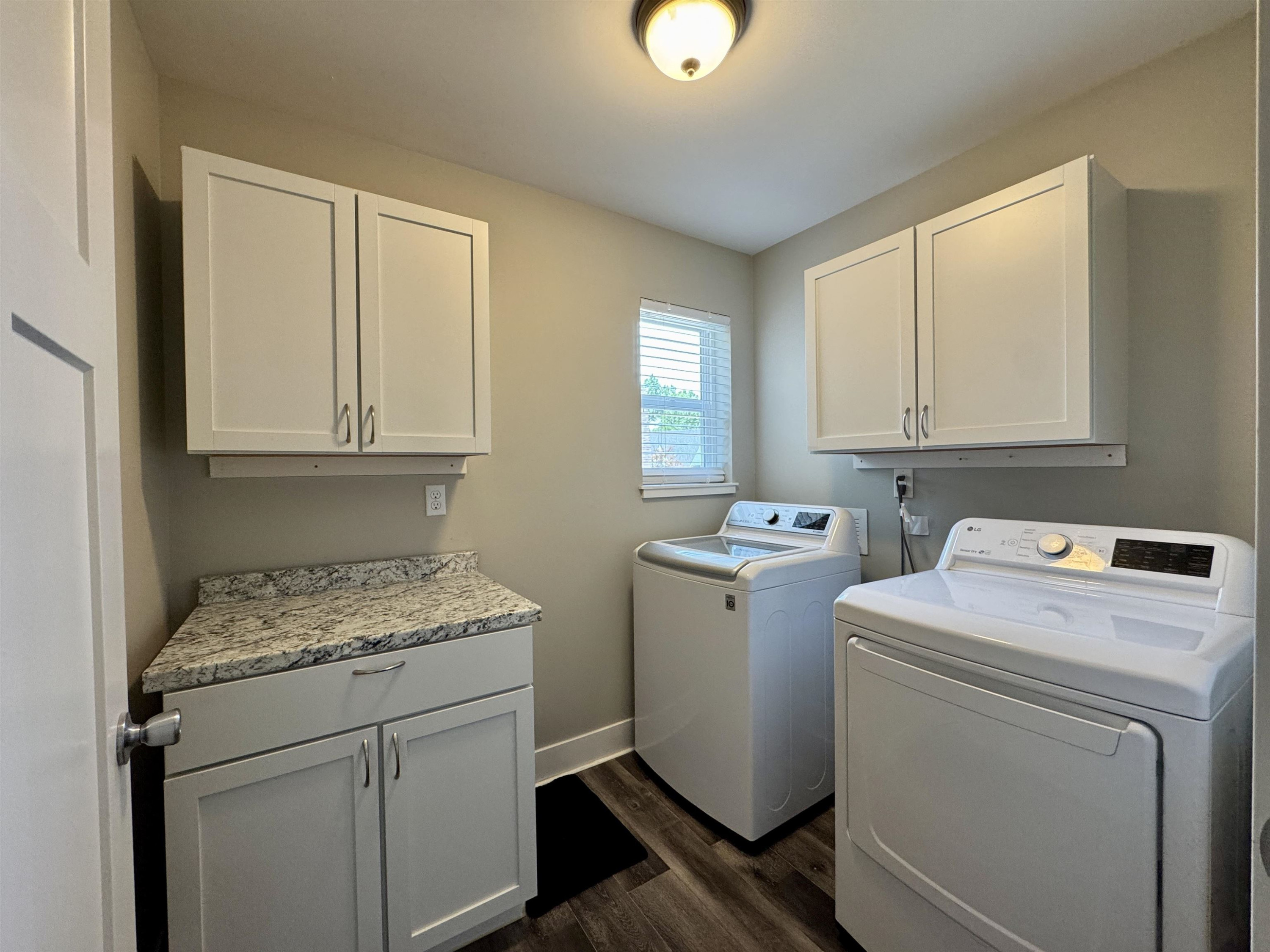7478 Tara Court, MI — Photo 11