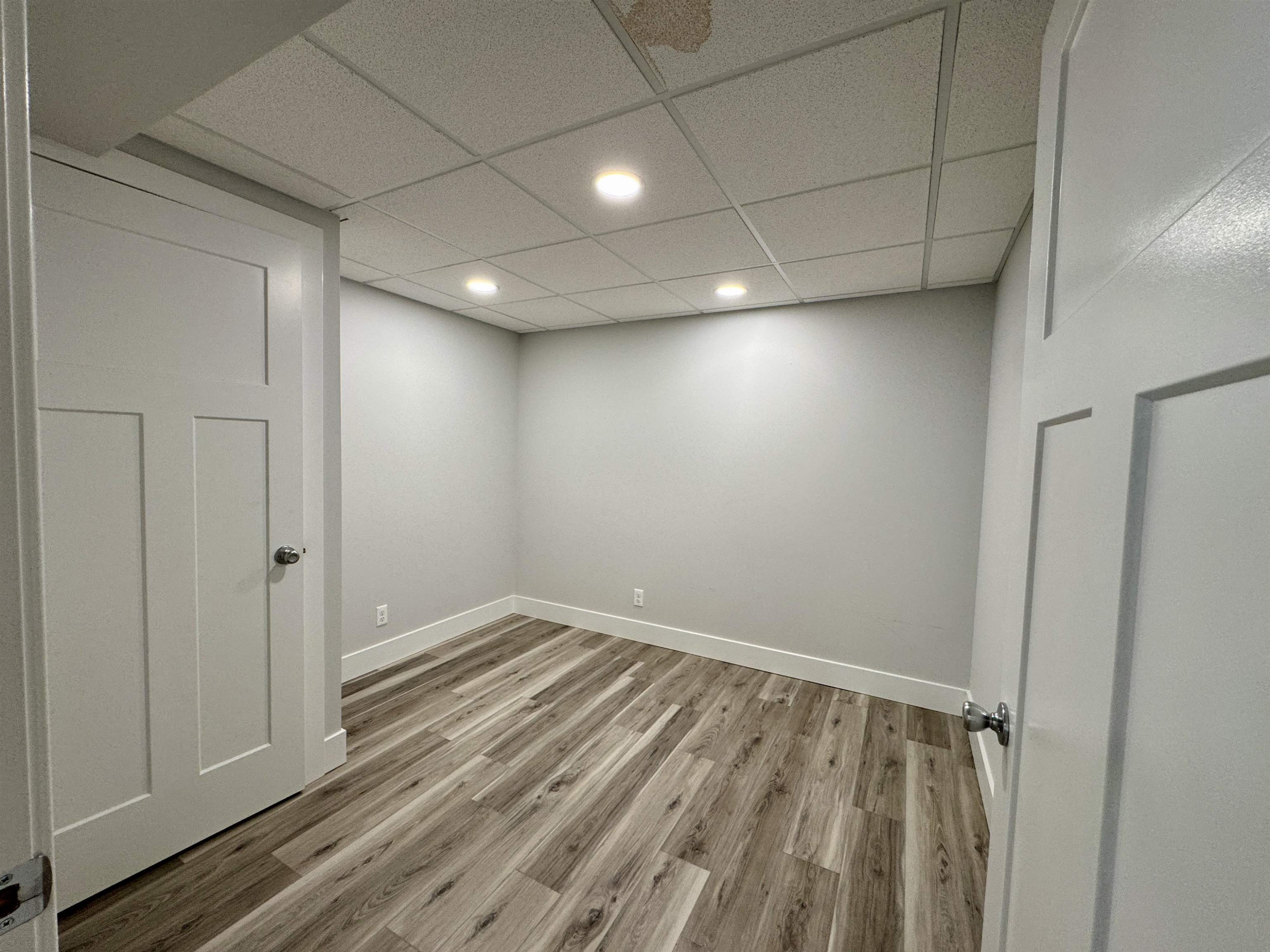 7478 Tara Court, MI — Photo 29