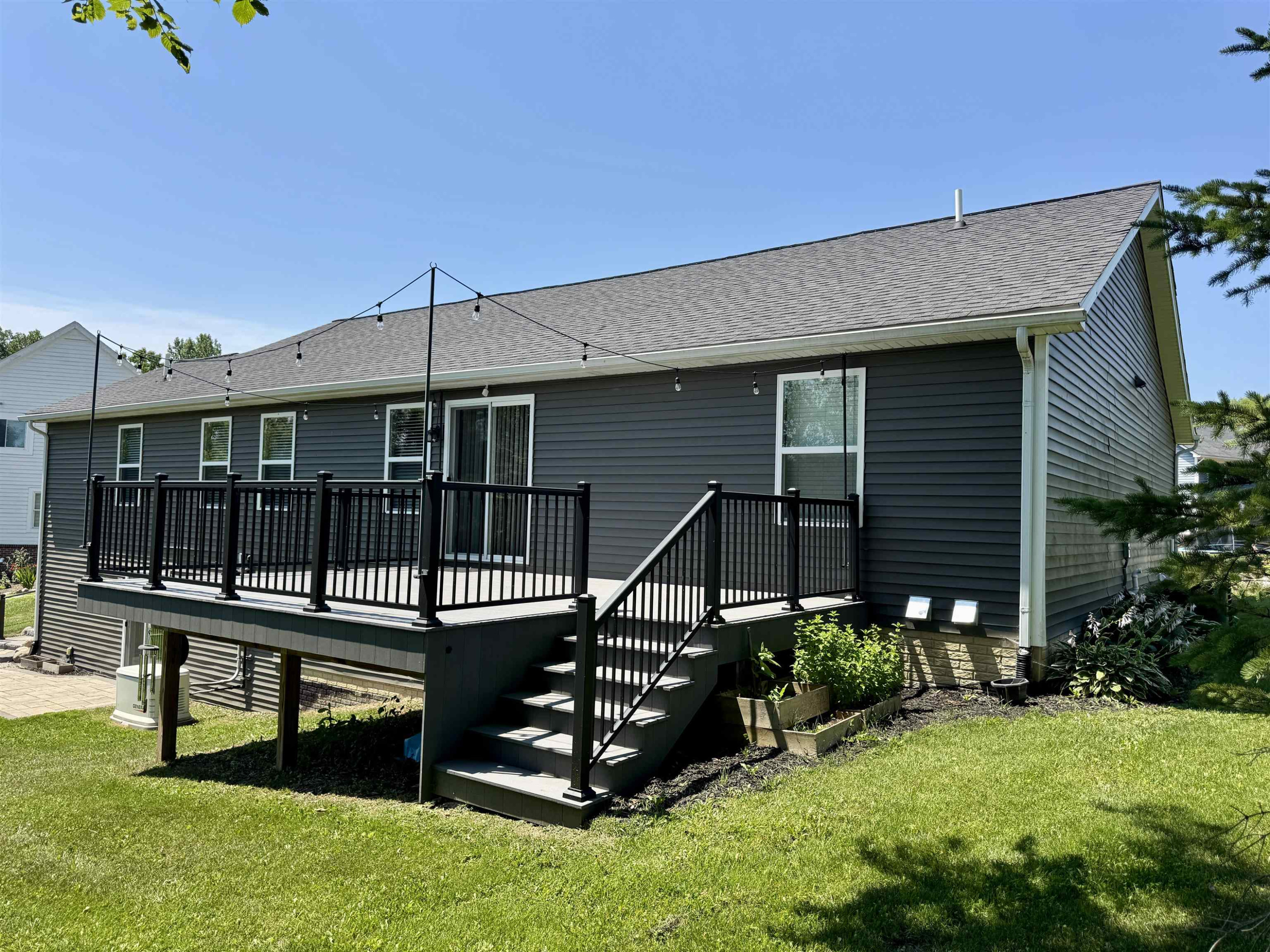 7478 Tara Court, MI — Photo 38