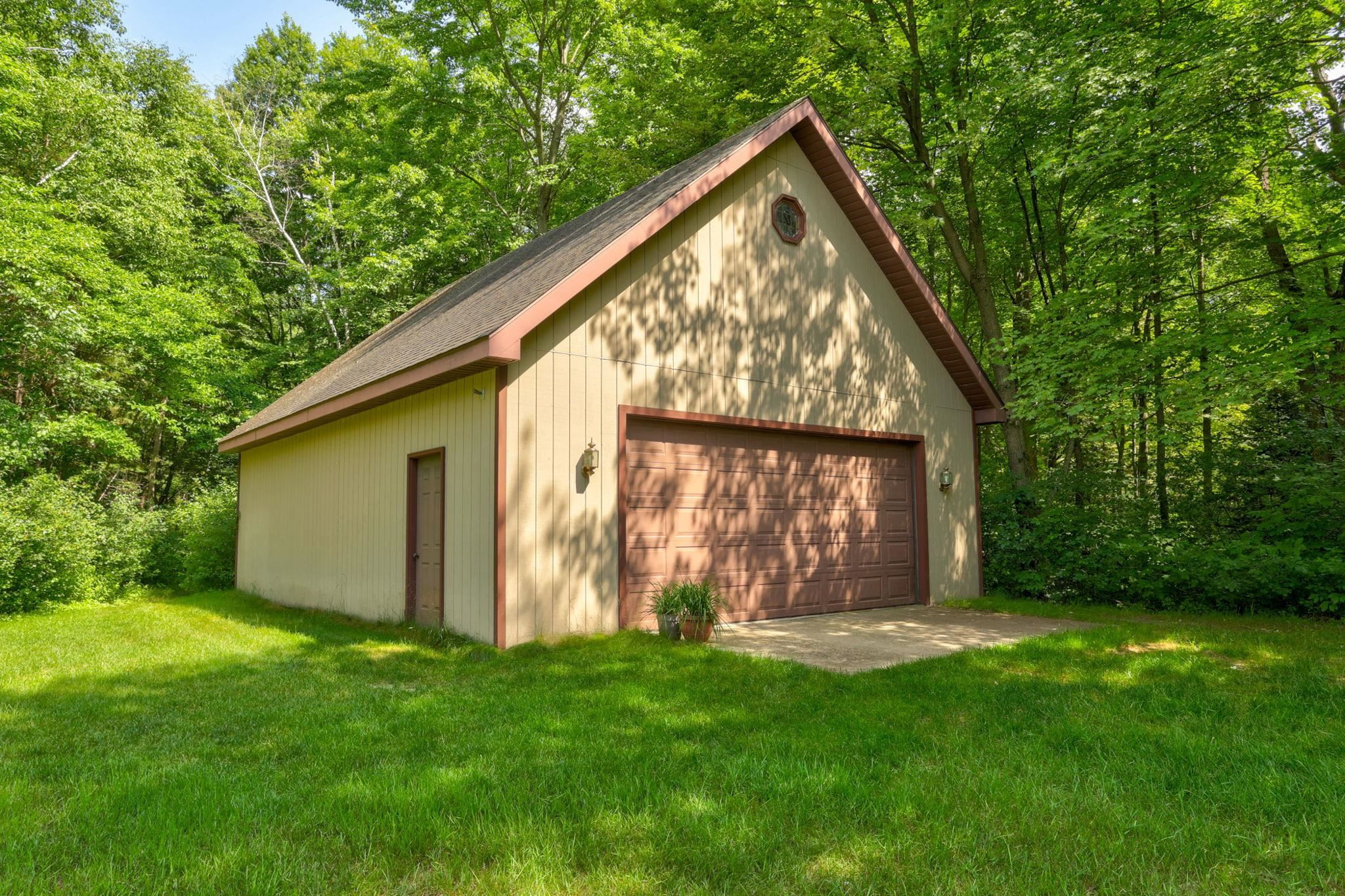 8665 S Gera Road, Birch Run, MI 48415 — Photo 49