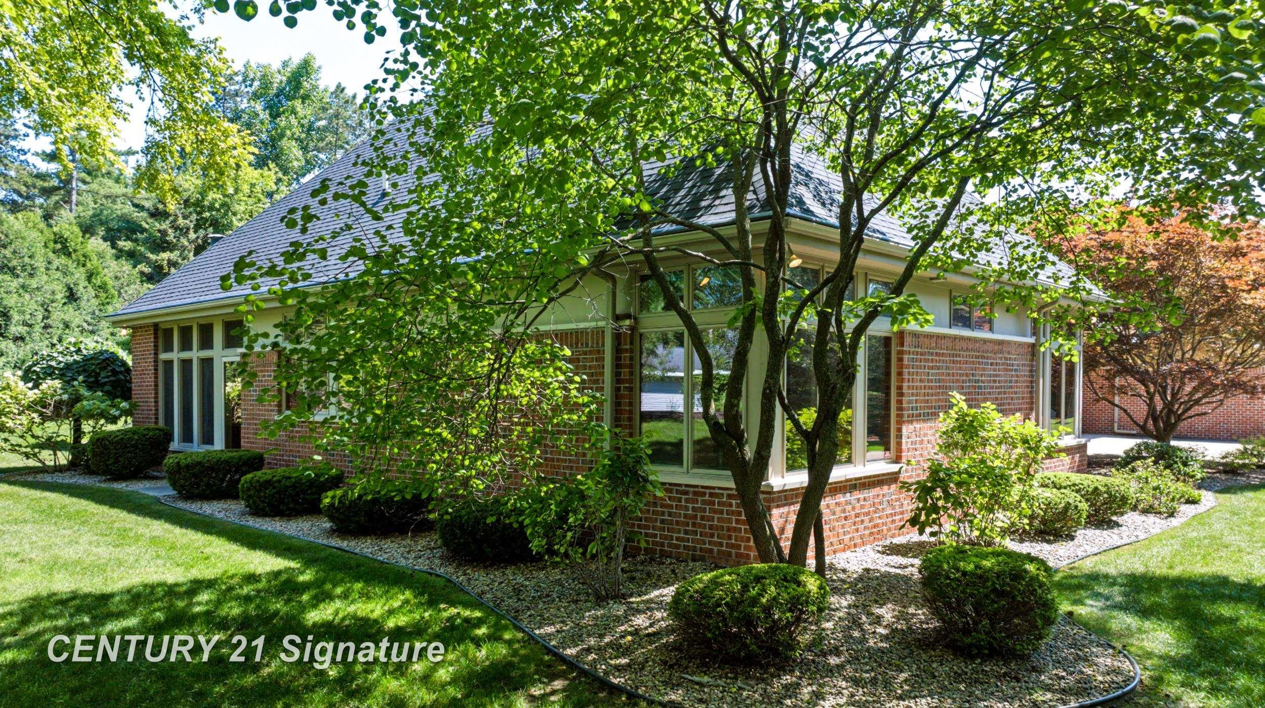5590 Pine Gate Drive, Saginaw, MI 48603 — Photo 9