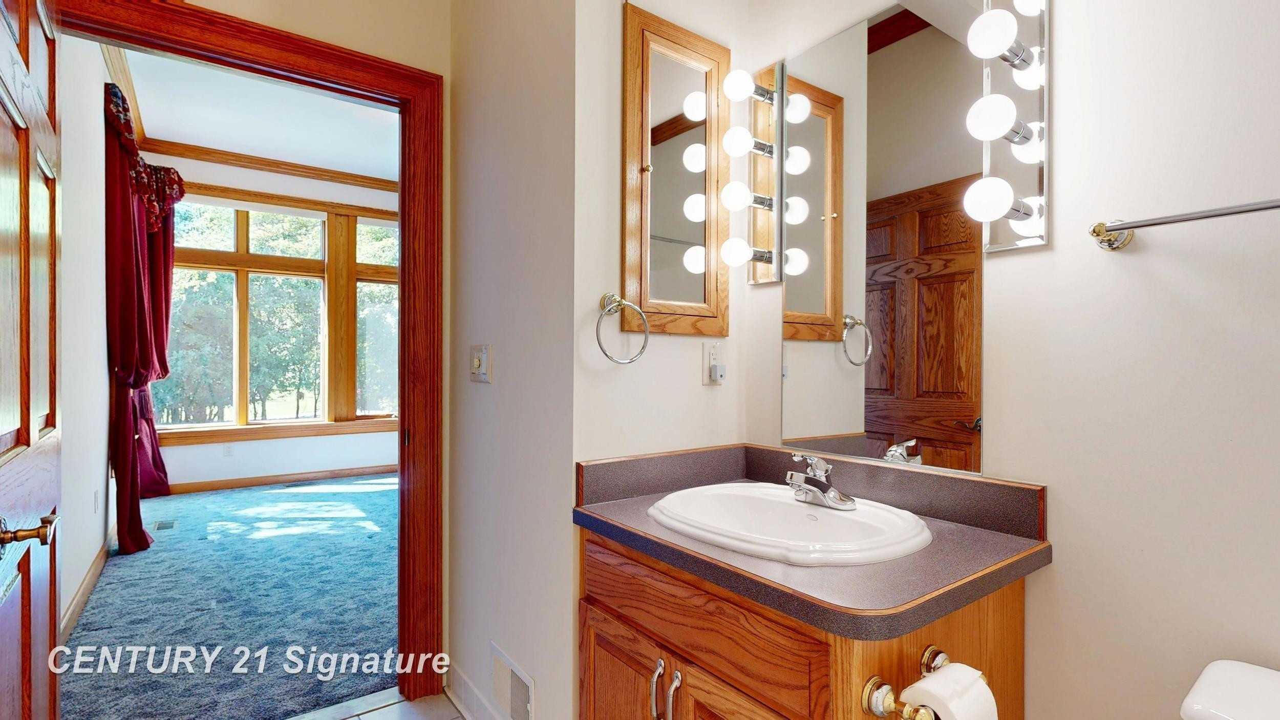 5590 Pine Gate Drive, Saginaw, MI 48603 — Photo 63