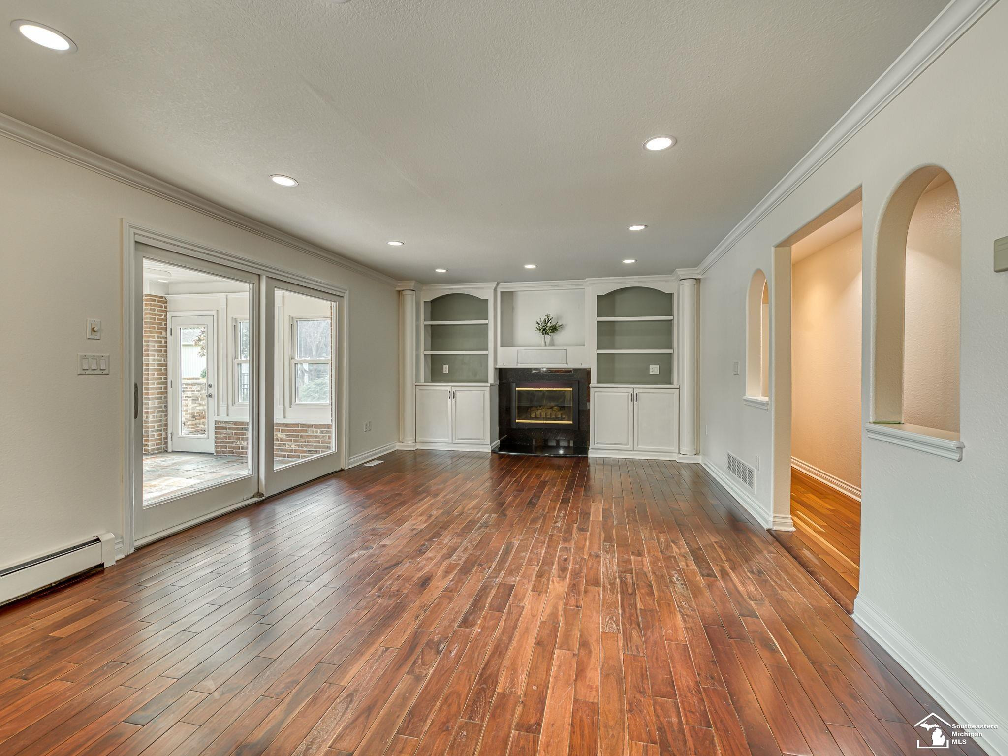 250 E Temperance Road, Temperance, MI 48182 — Photo 12