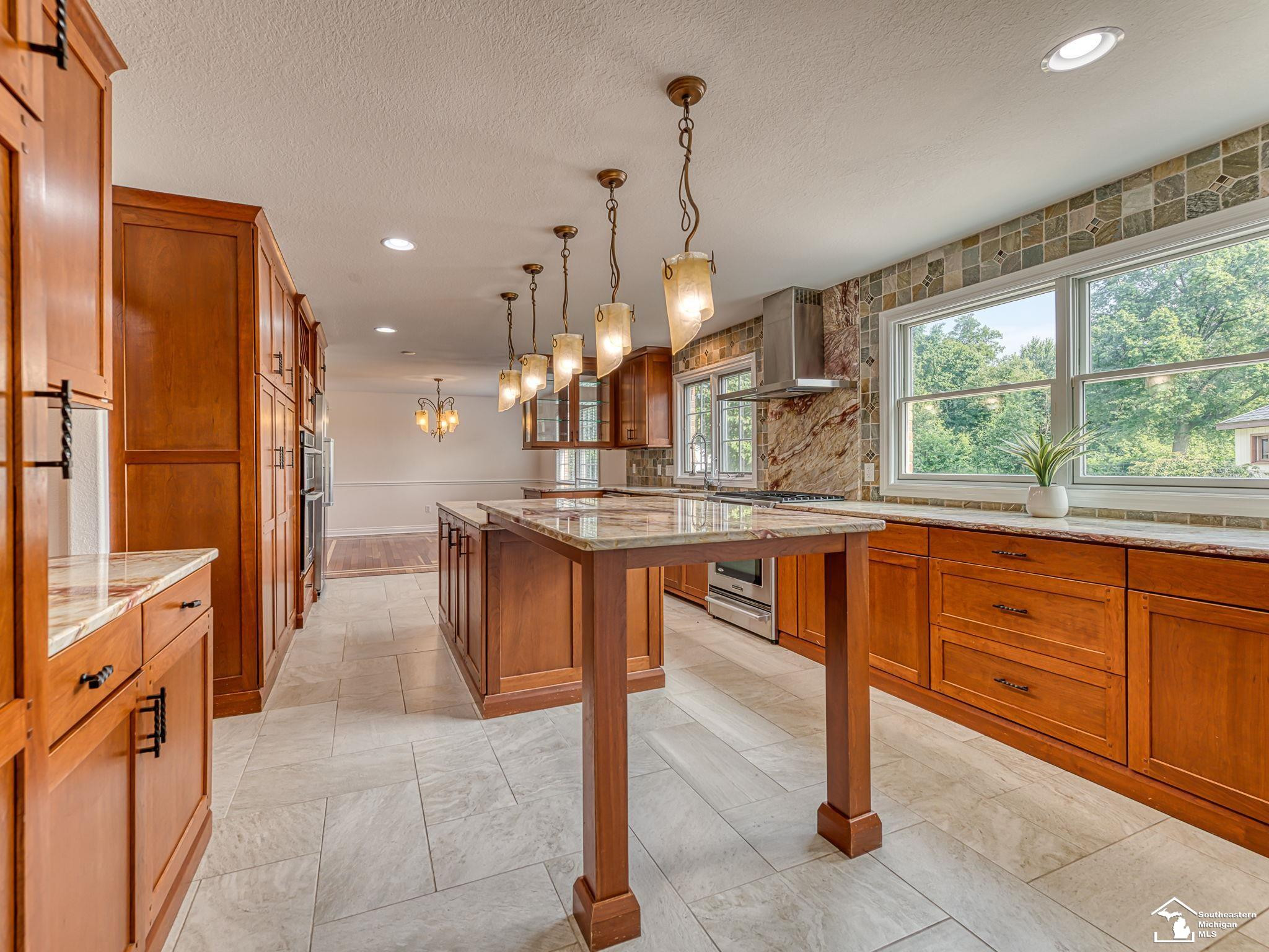 250 E Temperance Road, Temperance, MI 48182 — Photo 22