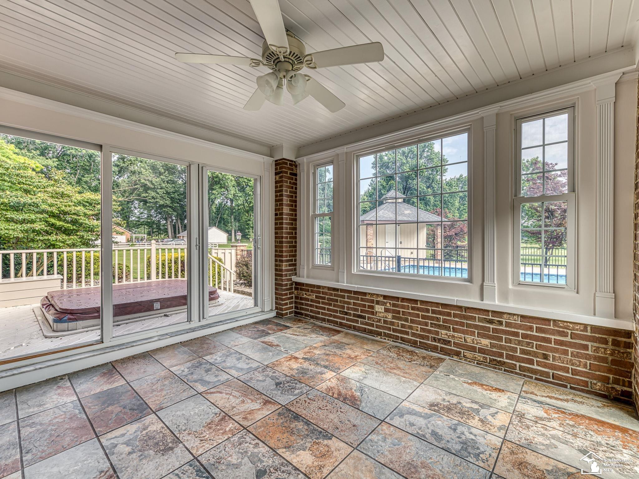 250 E Temperance Road, Temperance, MI 48182 — Photo 33