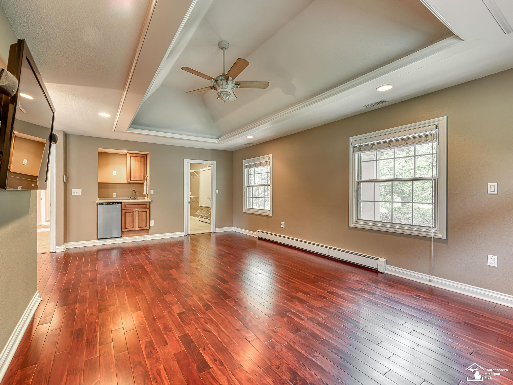 250 E Temperance Road, Temperance, MI 48182 — Photo 38