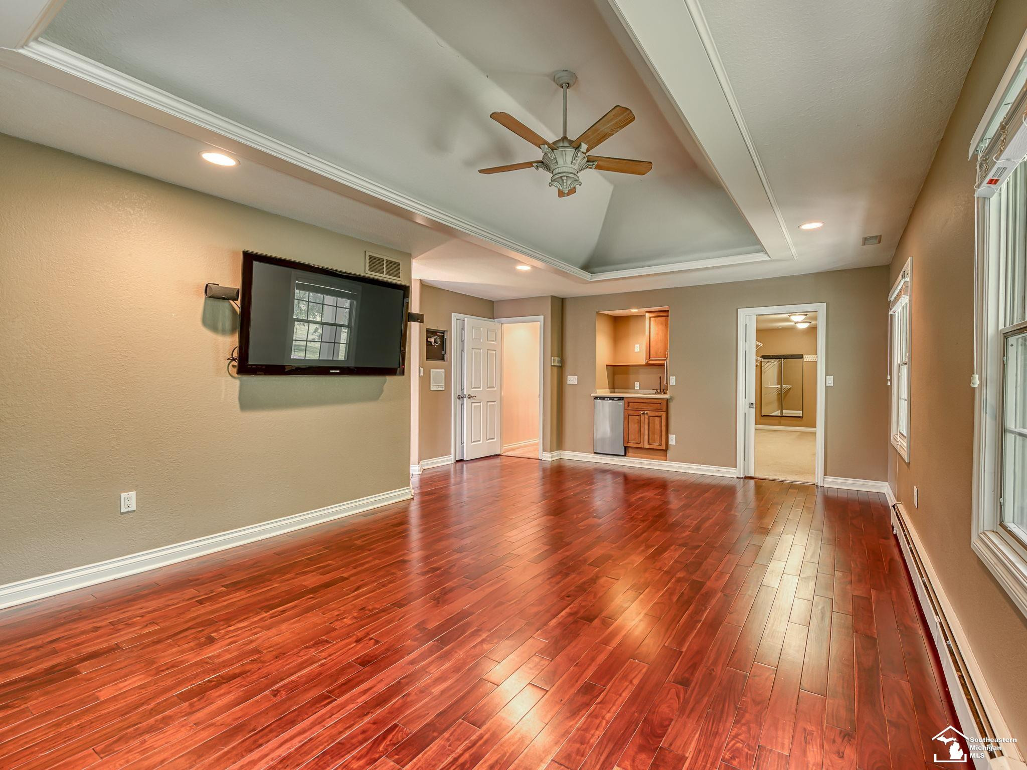 250 E Temperance Road, Temperance, MI 48182 — Photo 40