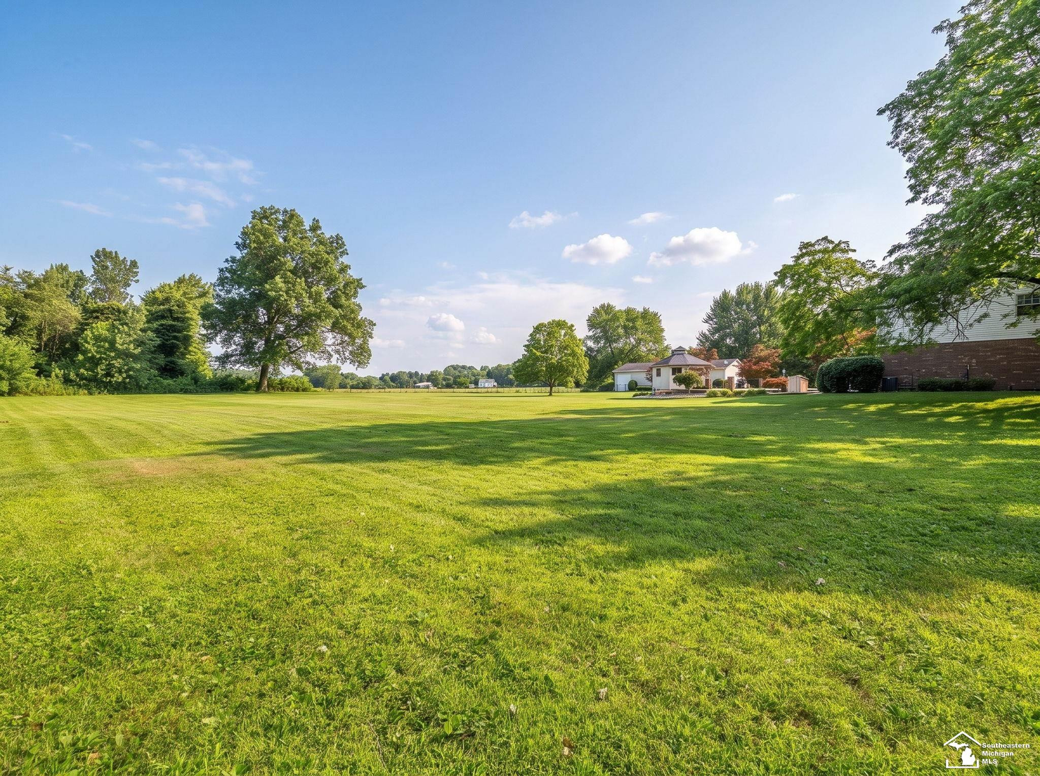 250 E Temperance Road, Temperance, MI 48182 — Photo 71