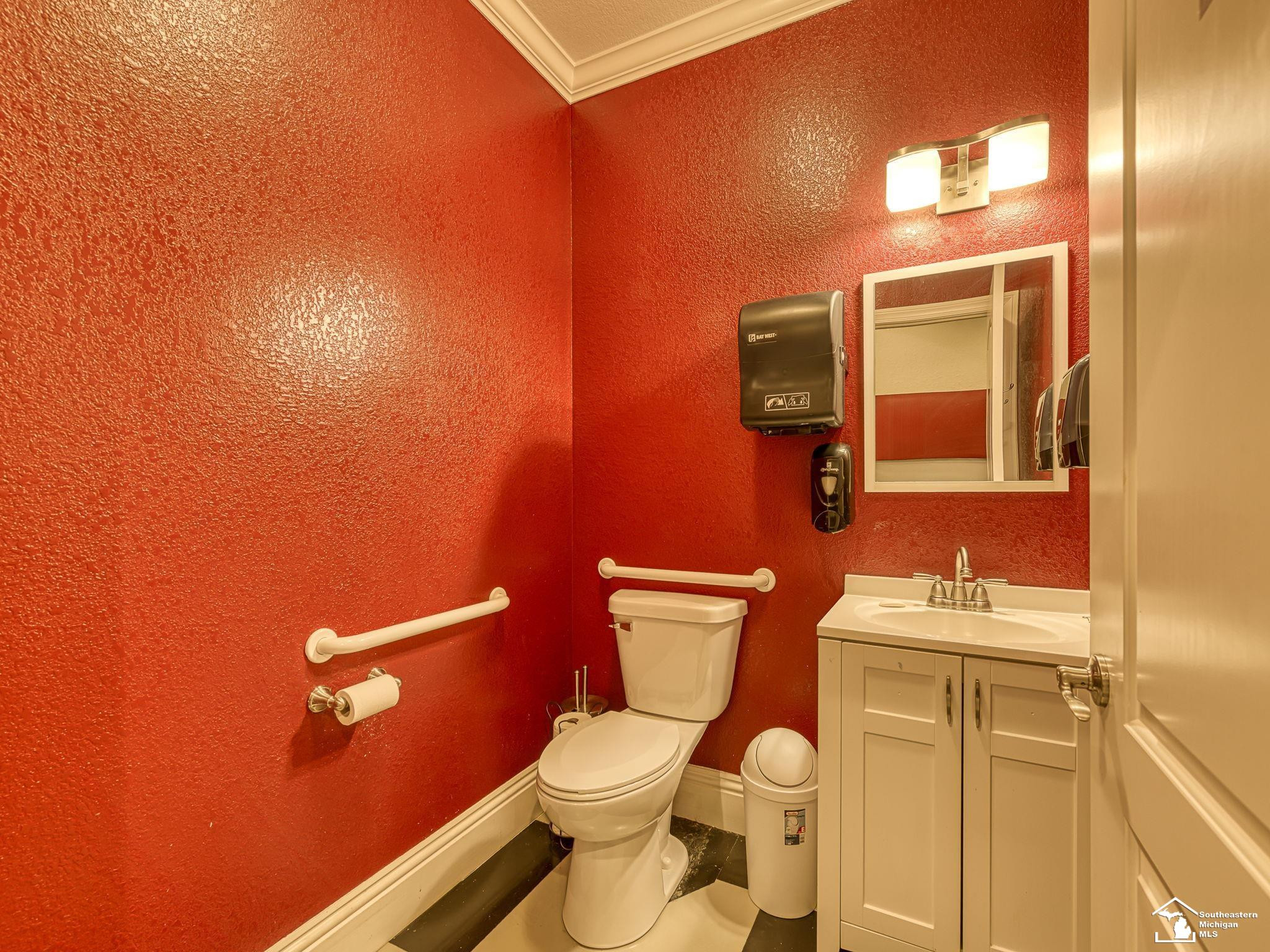 250 E Temperance Road, Temperance, MI 48182 — Photo 88