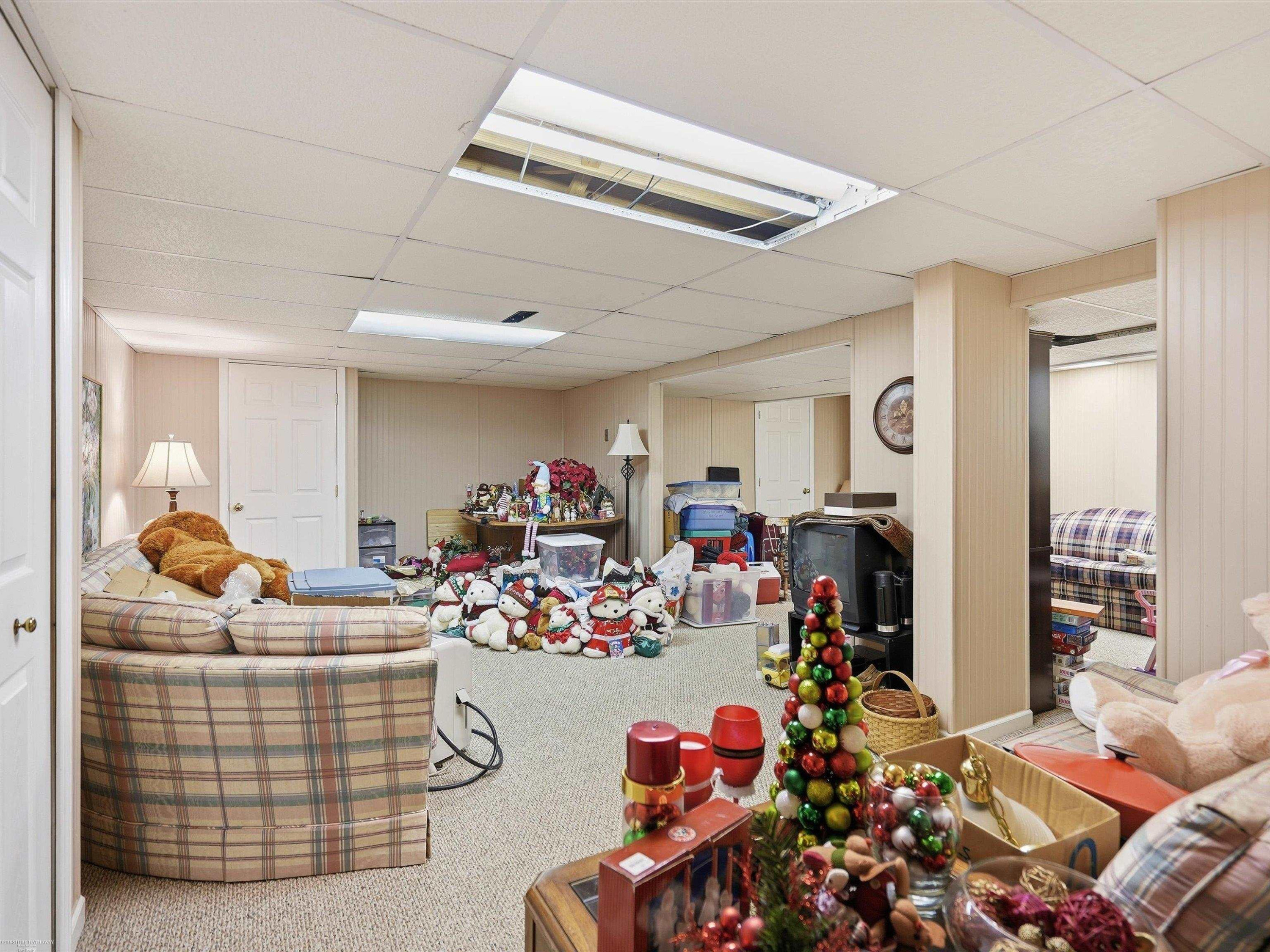 43456 Hillcrest Drive, Sterling Heights, MI 48313 — Photo 30