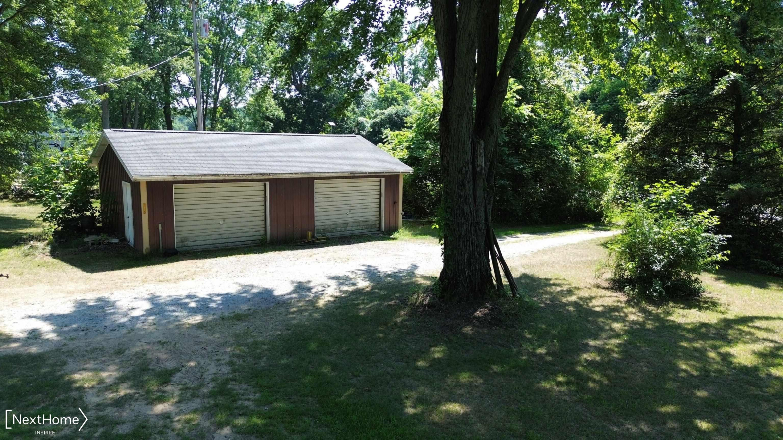 8199 Bray Road, Vassar, MI 48768 — Photo 31