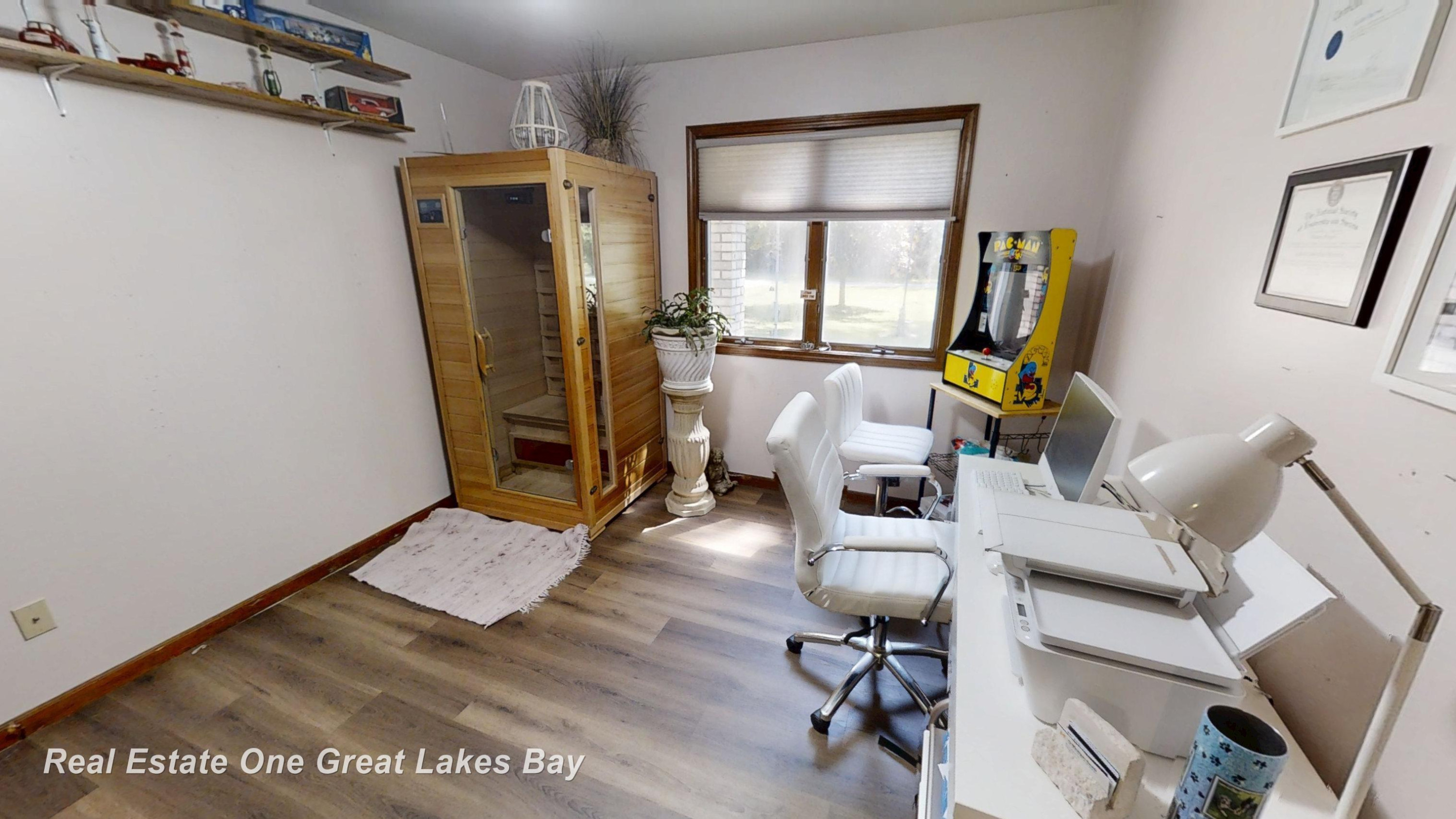 3842 Clutier Road, Saginaw, MI 48601 — Photo 8