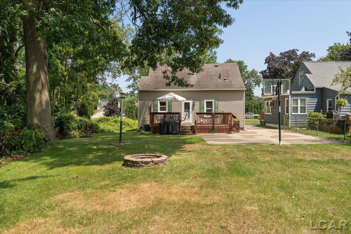 402 Oden Way Way, Adrian, MI 49221 — Photo 32