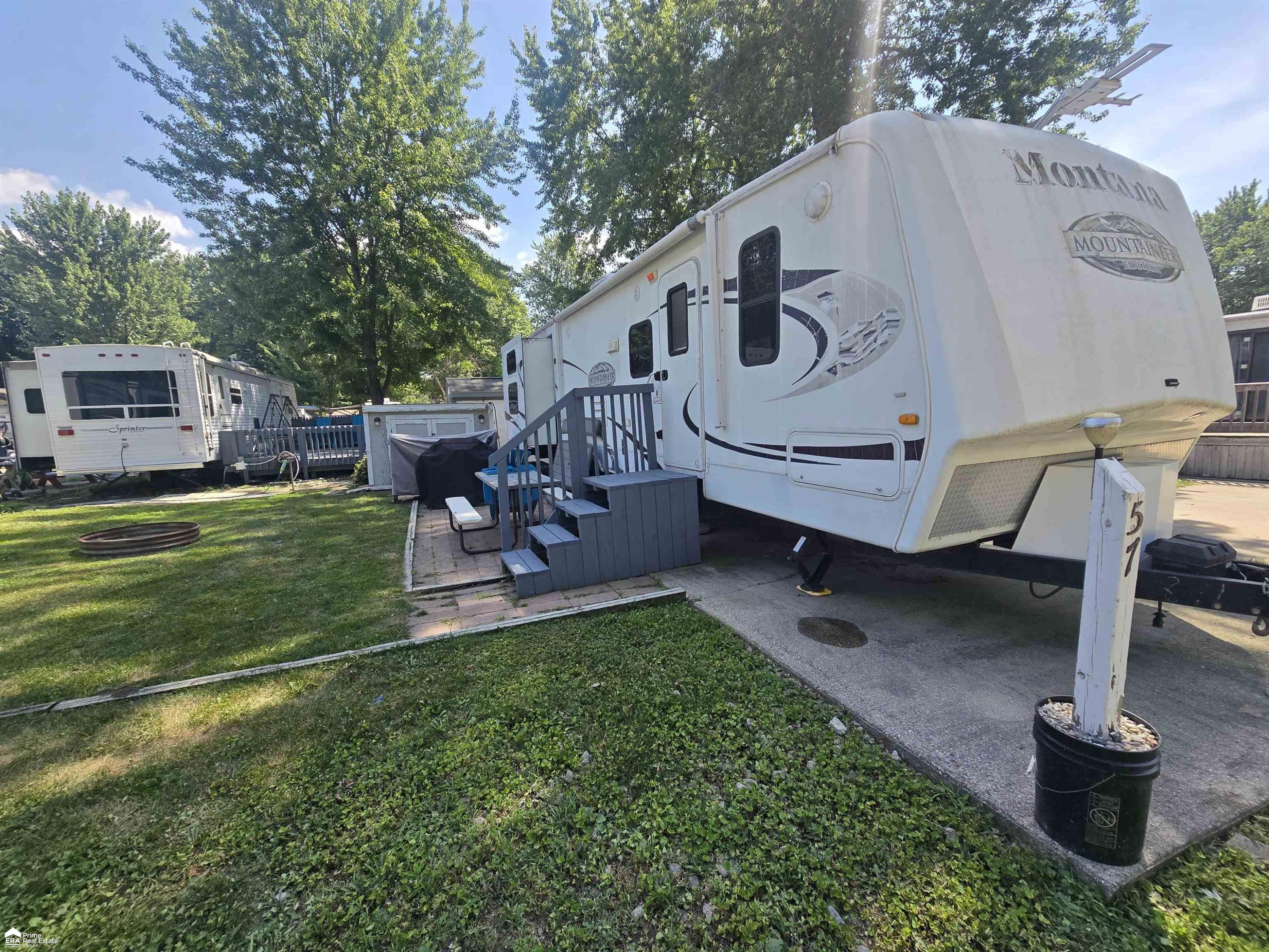 10001 Goodall Road, 57, Durand, MI 48429