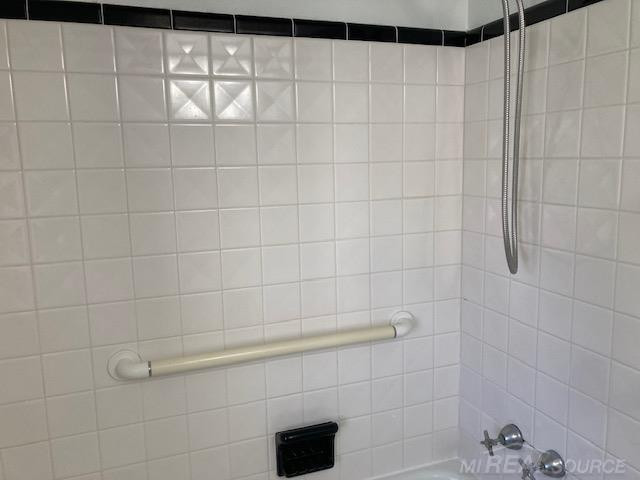 8641 Harding Street, Center Line, MI 48015 — Photo 27