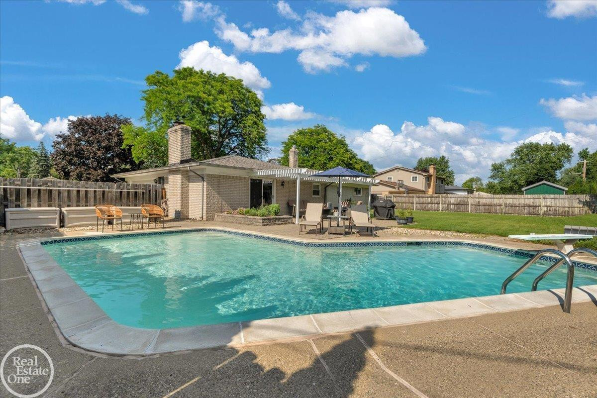 6534 Donnybrook Drive, Shelby Twp, MI 48316 — Photo 34