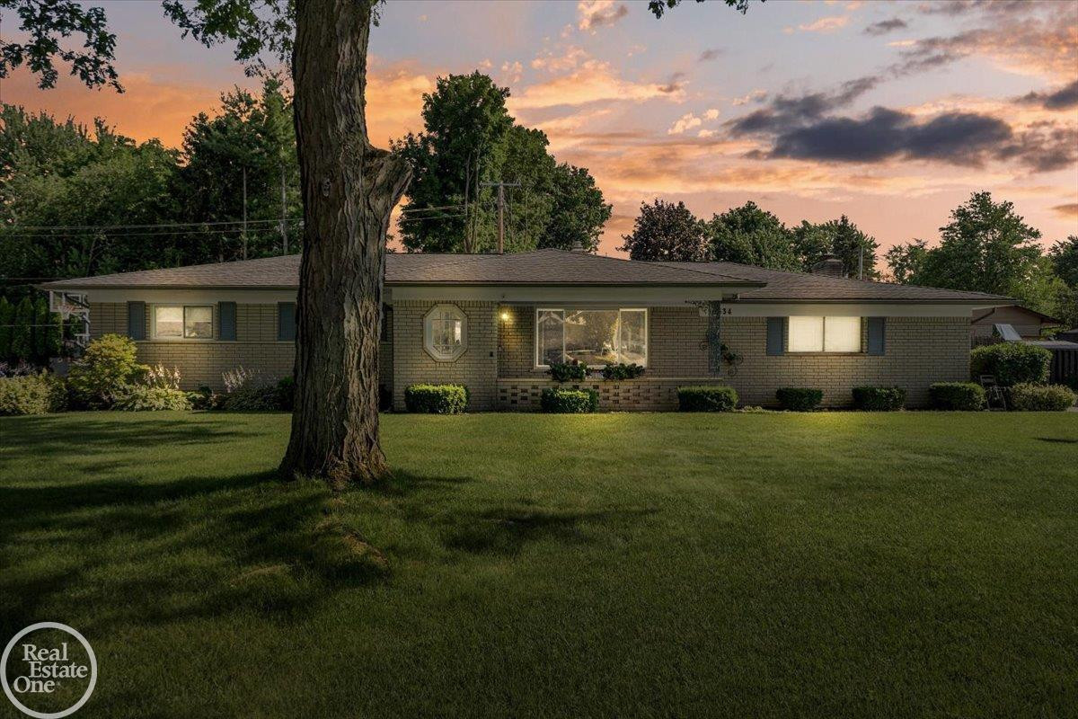6534 Donnybrook Drive, Shelby Twp, MI 48316 — Photo 44