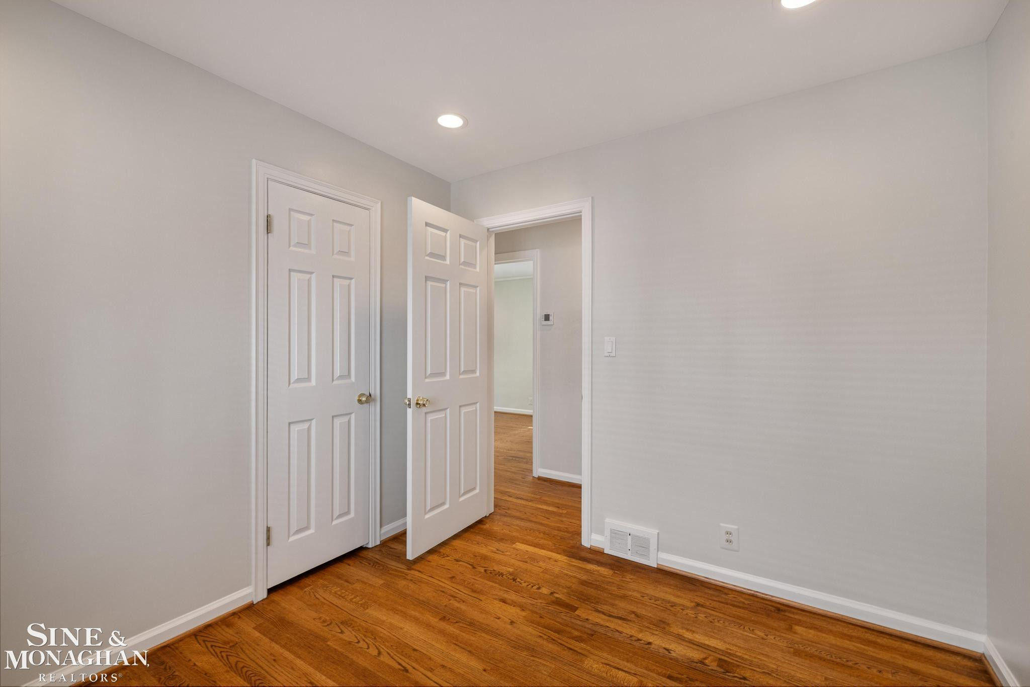 418 Hillcrest Avenue, Grosse Pointe Farms, MI 48236 — Photo 20