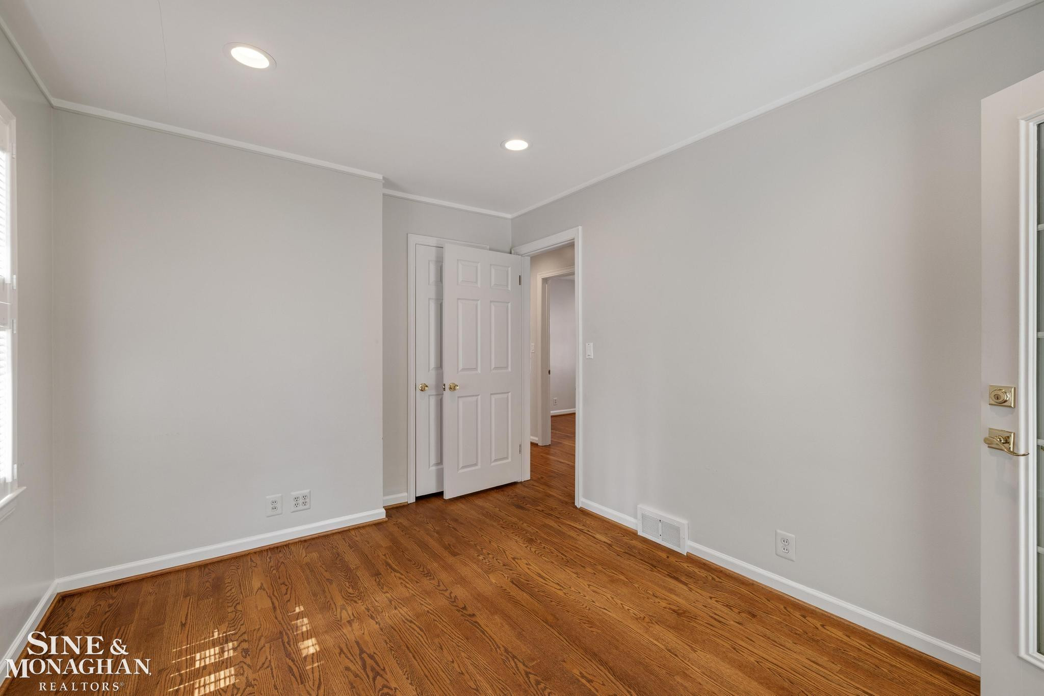 418 Hillcrest Avenue, Grosse Pointe Farms, MI 48236 — Photo 22