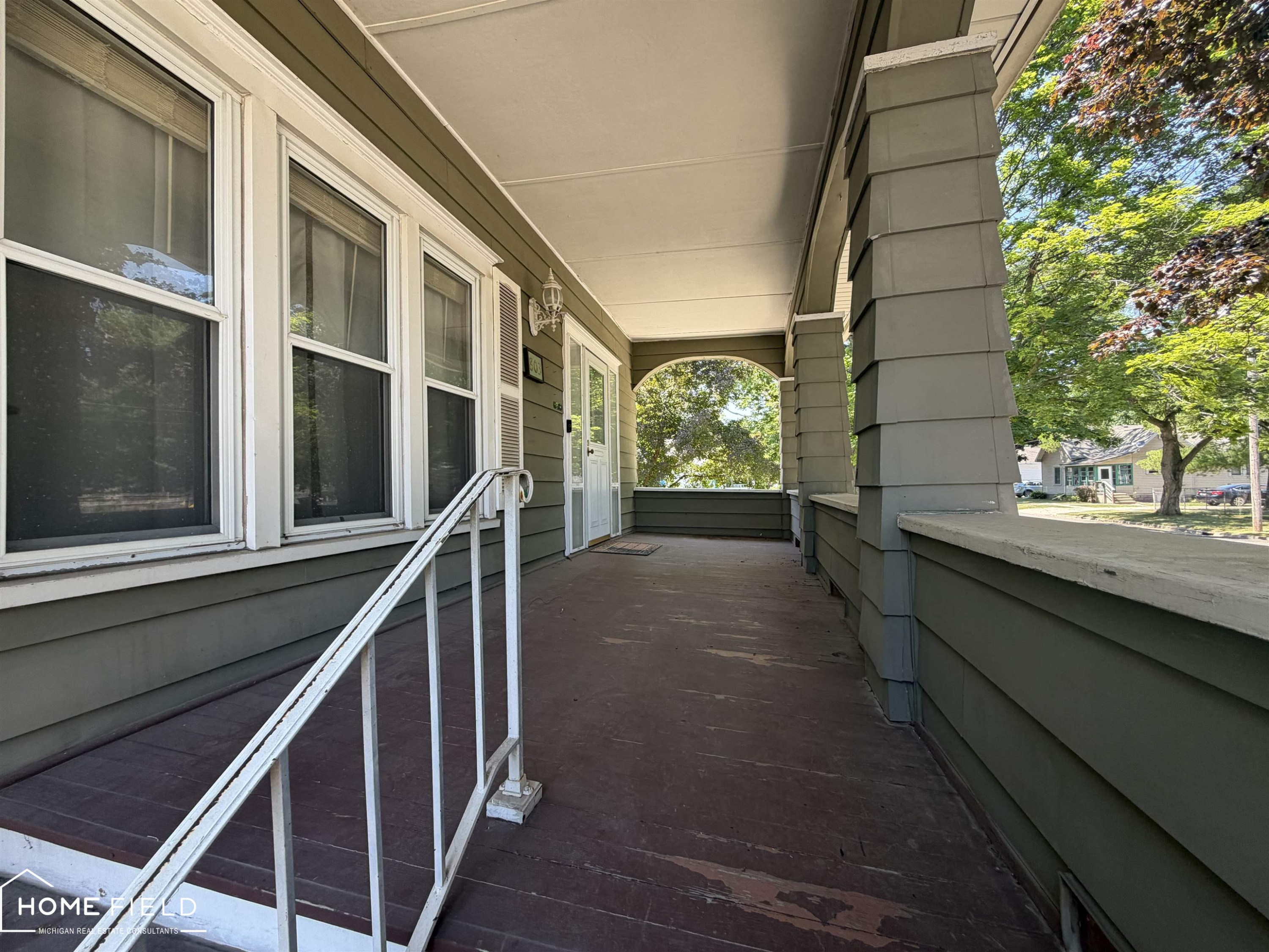 803 Ament Street, Owosso, MI 48867 — Photo 3