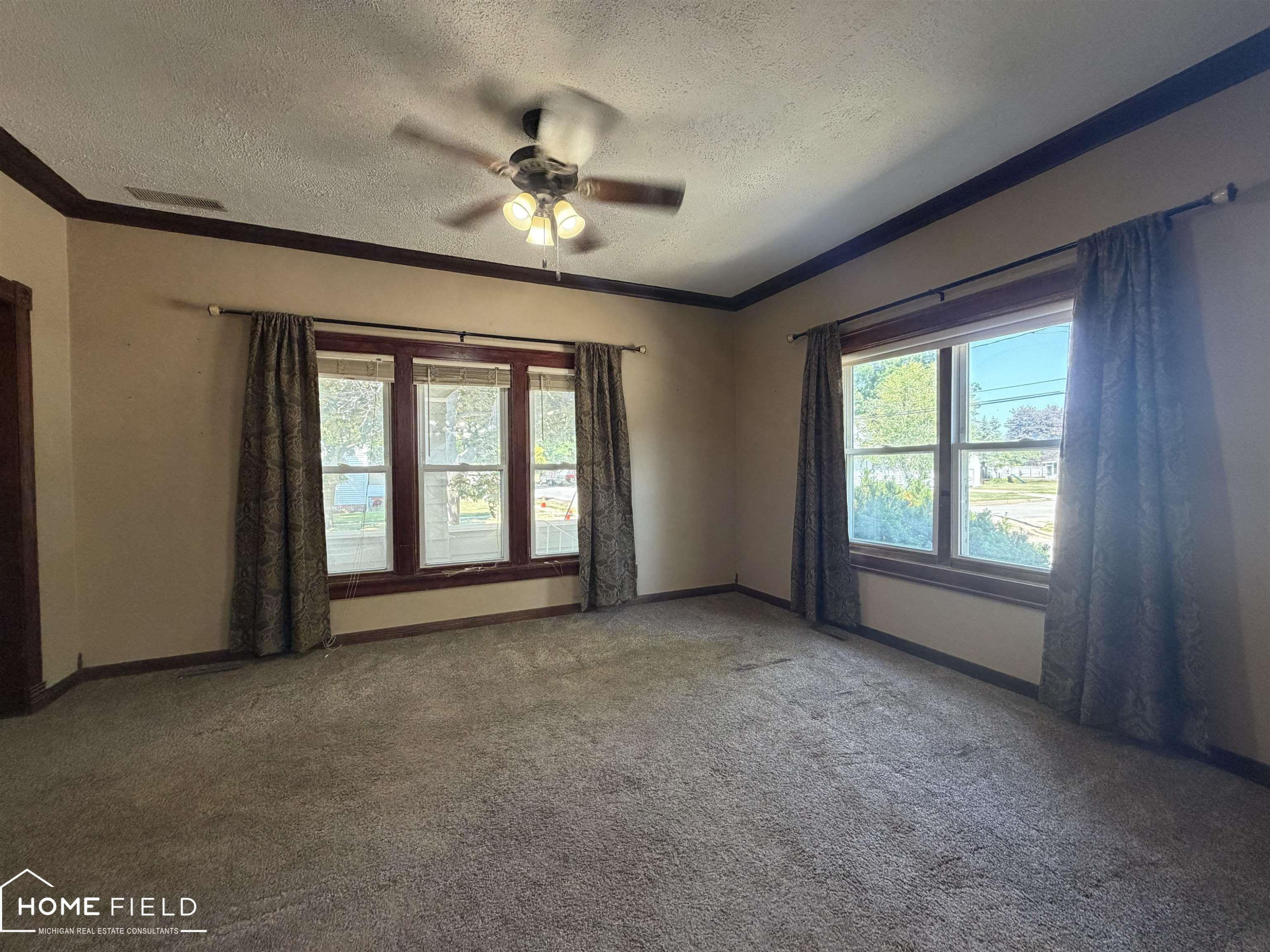 803 Ament Street, Owosso, MI 48867 — Photo 11