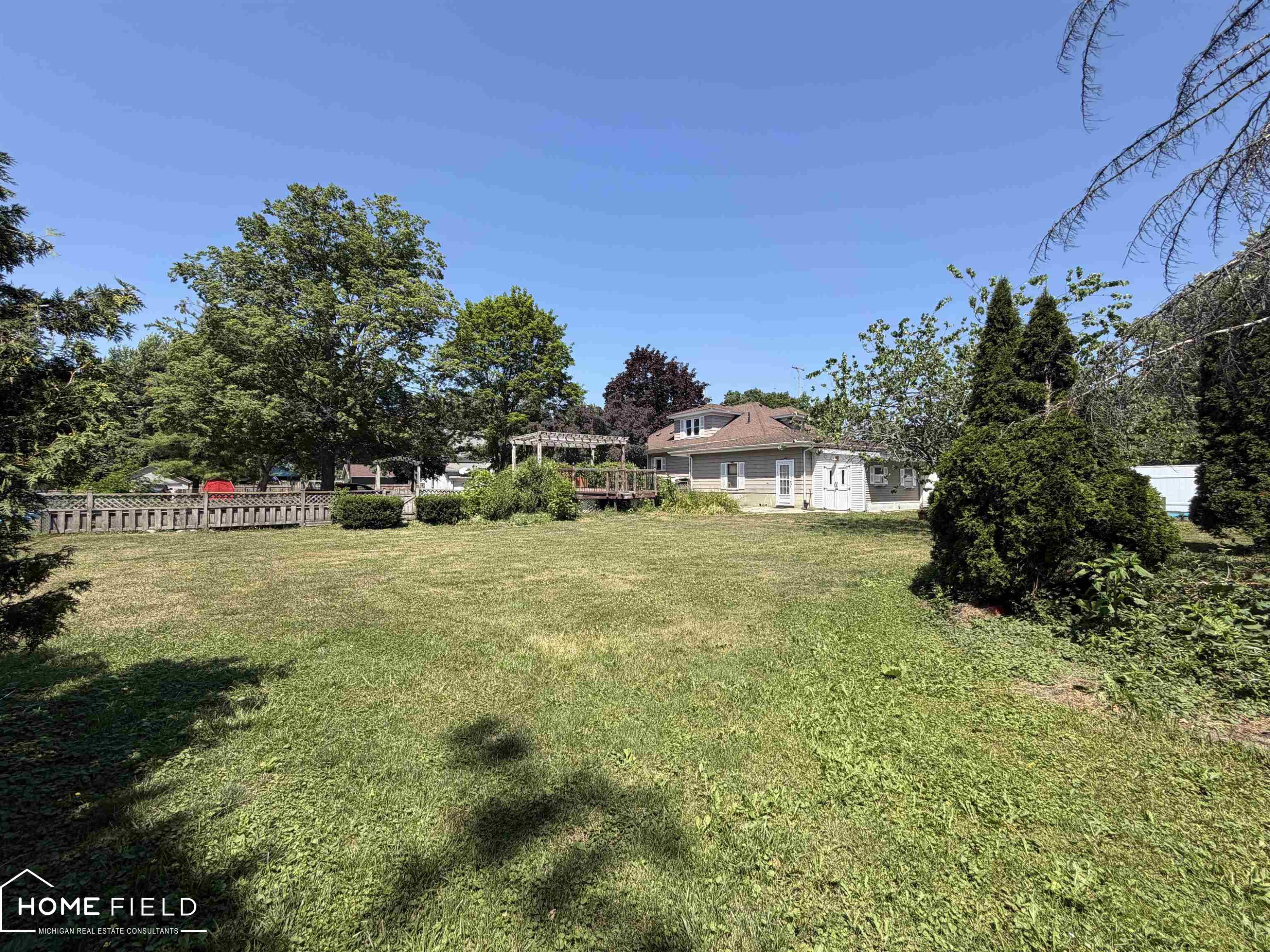 803 Ament Street, Owosso, MI 48867 — Photo 32