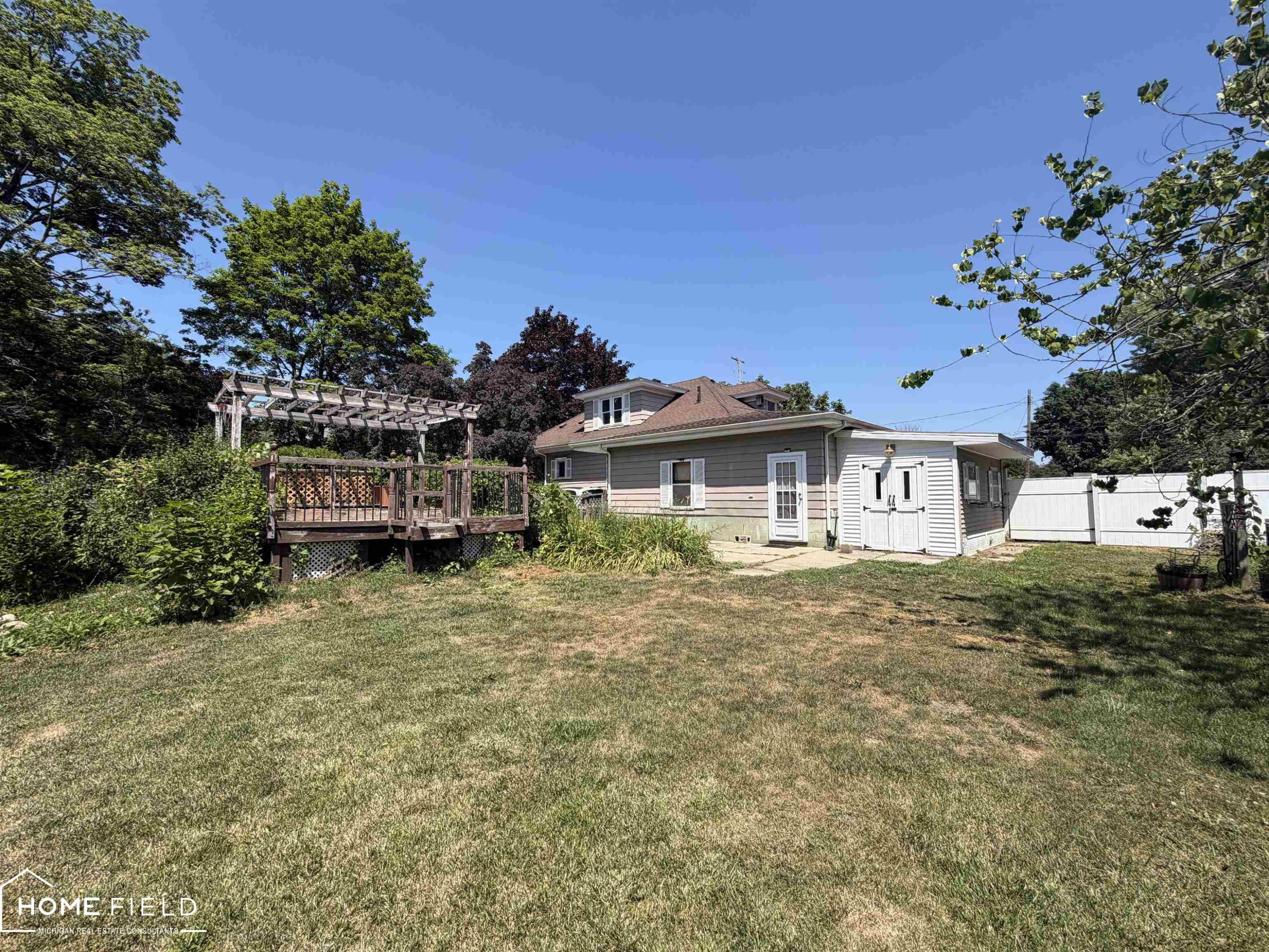 803 Ament Street, Owosso, MI 48867 — Photo 33