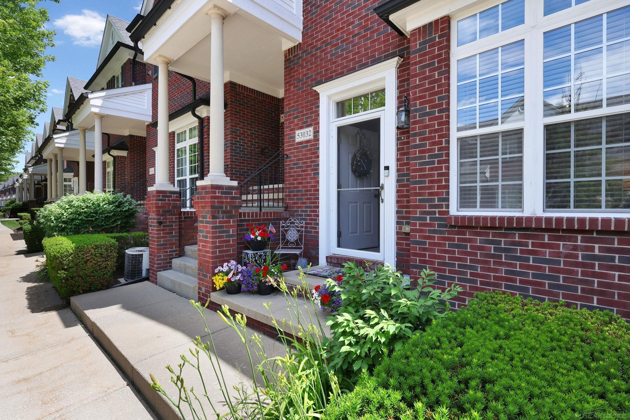53032 Providence Drive, Shelby Twp, MI 48315 — Photo 3