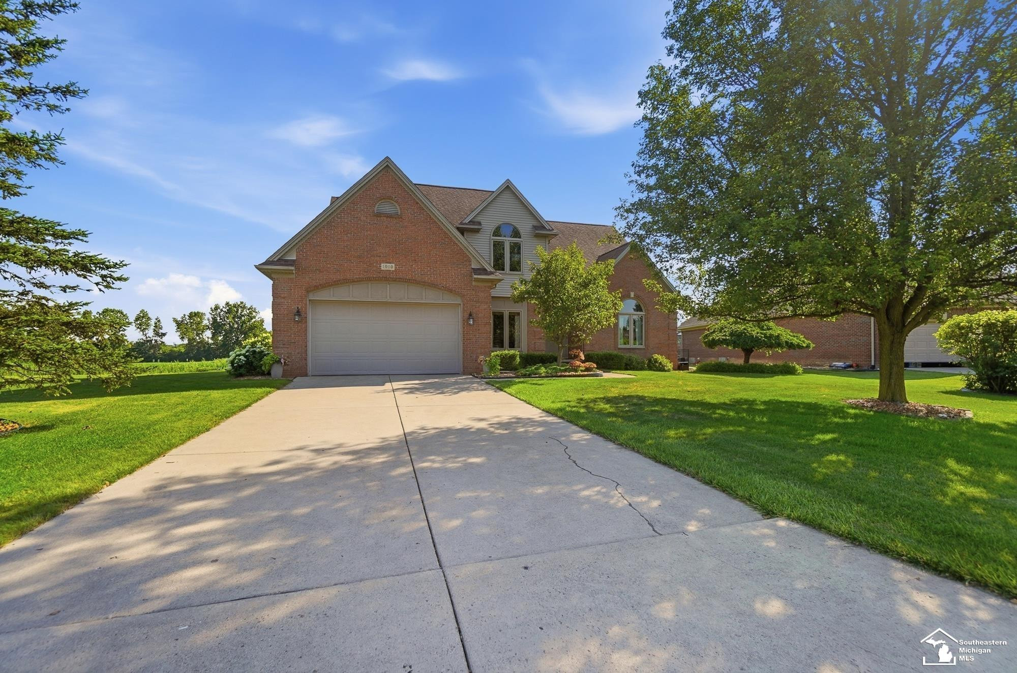 1010 Saint James Park, Monroe, MI 48161 — Photo 8