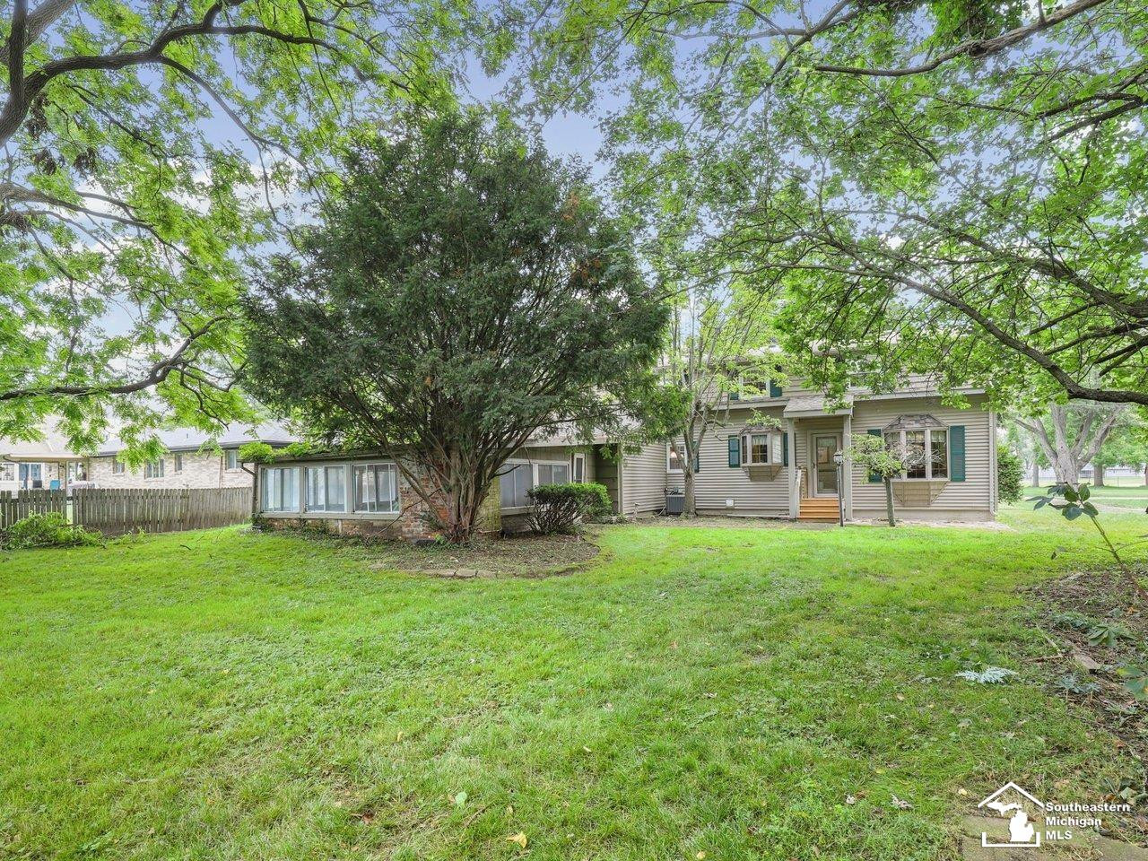 2033 Wilson Drive, Erie, MI — Photo 43