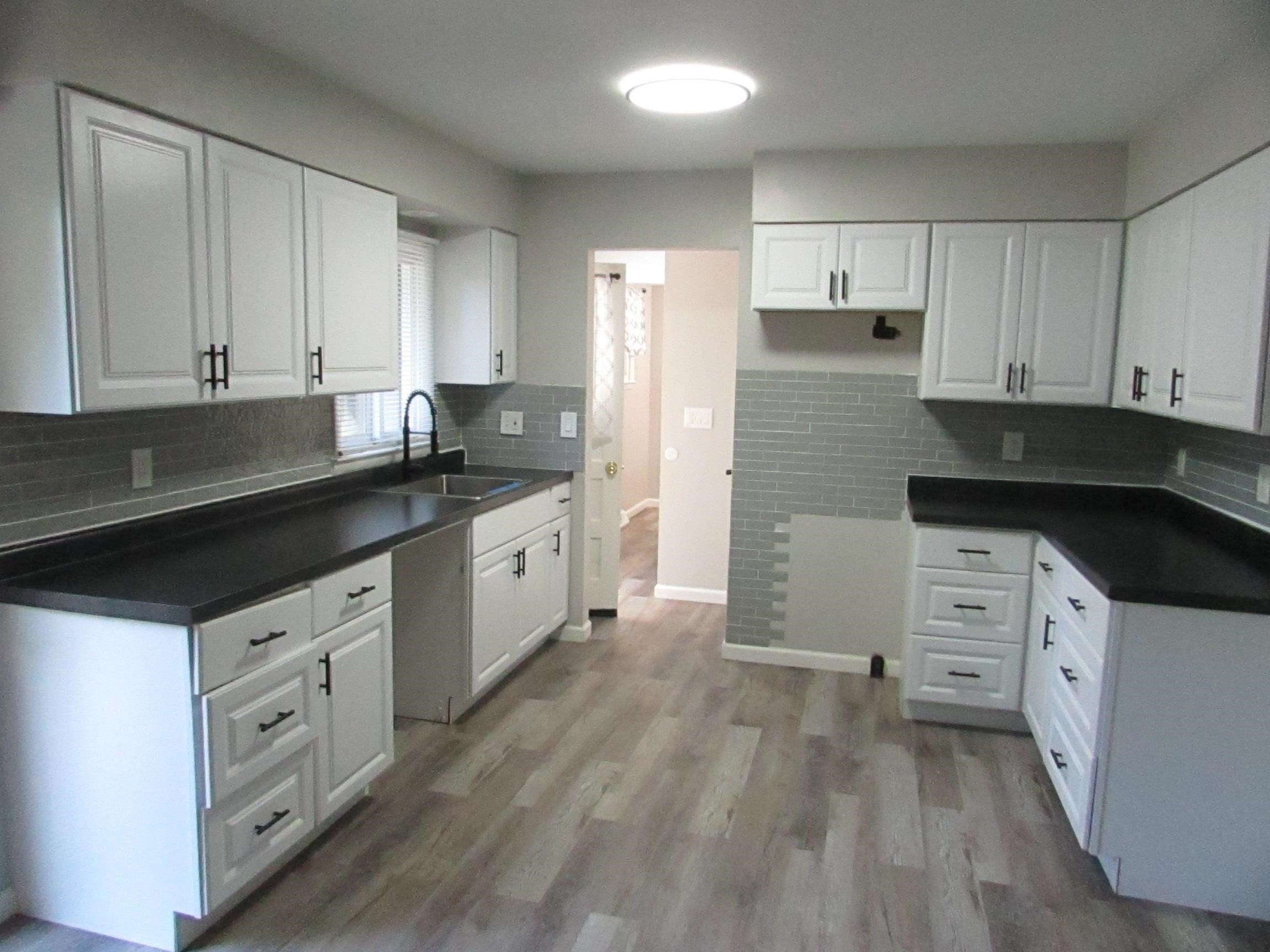 4364 E Atherton Road, Burton, MI 48519 — Photo 18