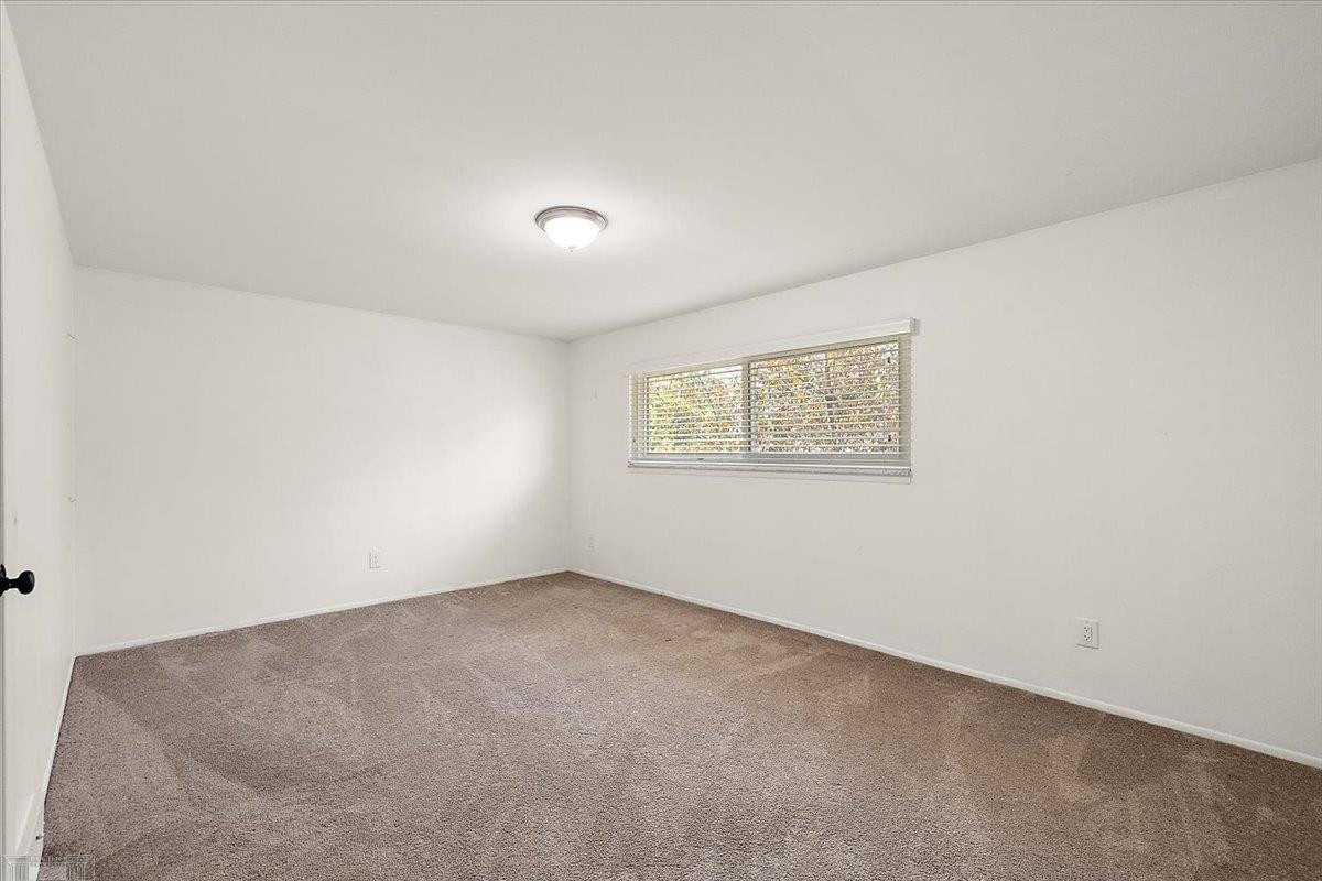 901 Hollywood Avenue, Grosse Pointe Woods, MI 48236 — Photo 50
