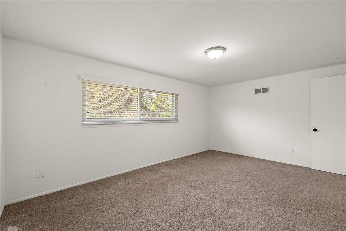 901 Hollywood Avenue, Grosse Pointe Woods, MI 48236 — Photo 52