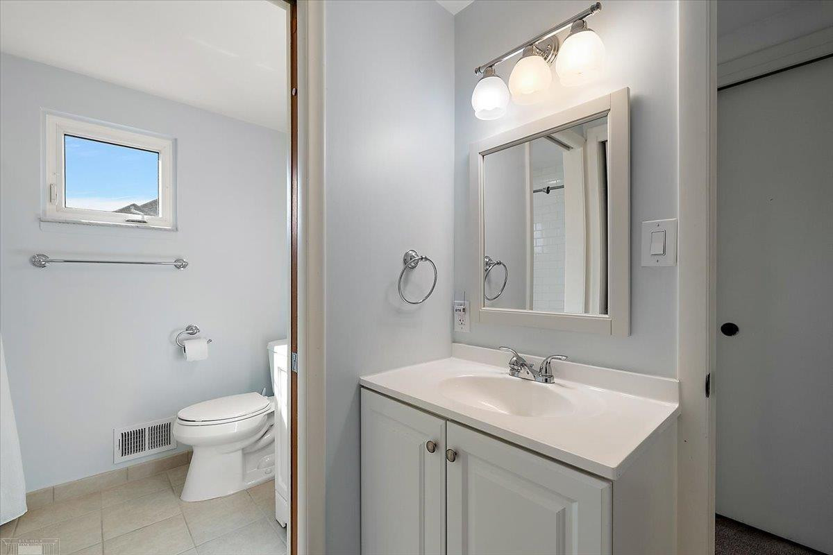 901 Hollywood Avenue, Grosse Pointe Woods, MI 48236 — Photo 54