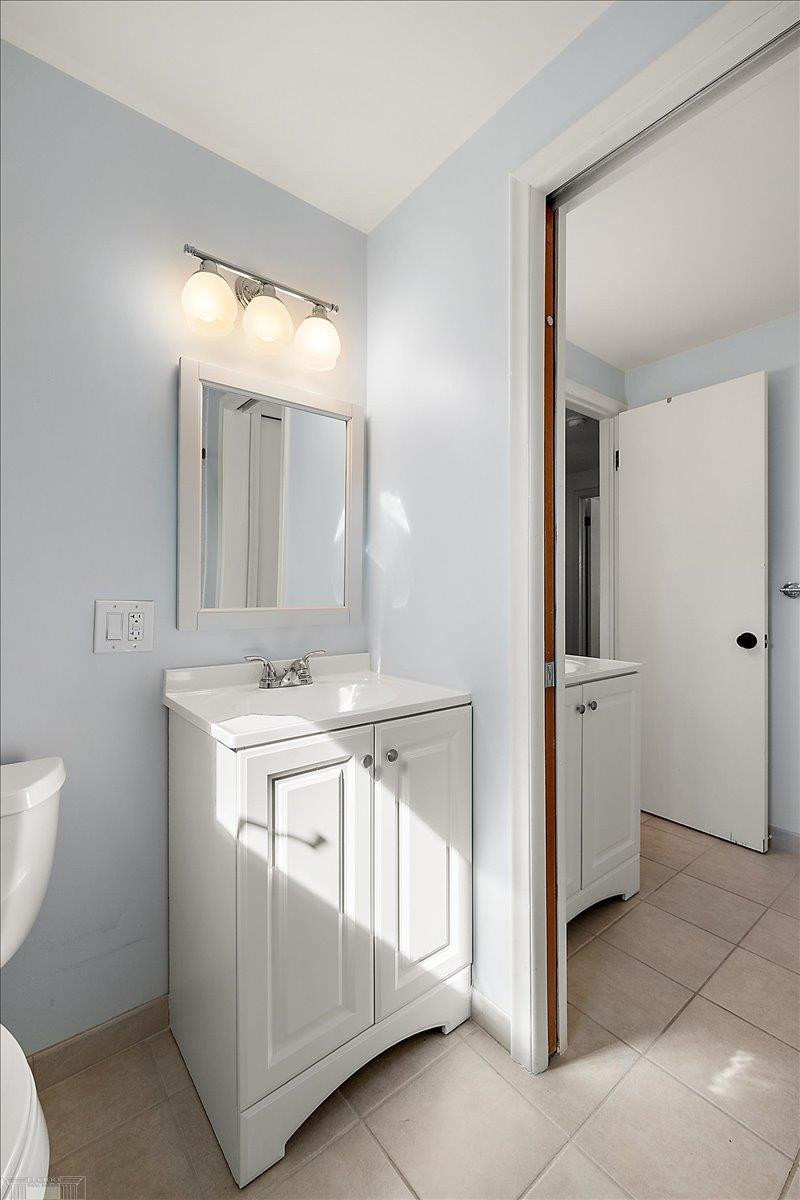 901 Hollywood Avenue, Grosse Pointe Woods, MI 48236 — Photo 57
