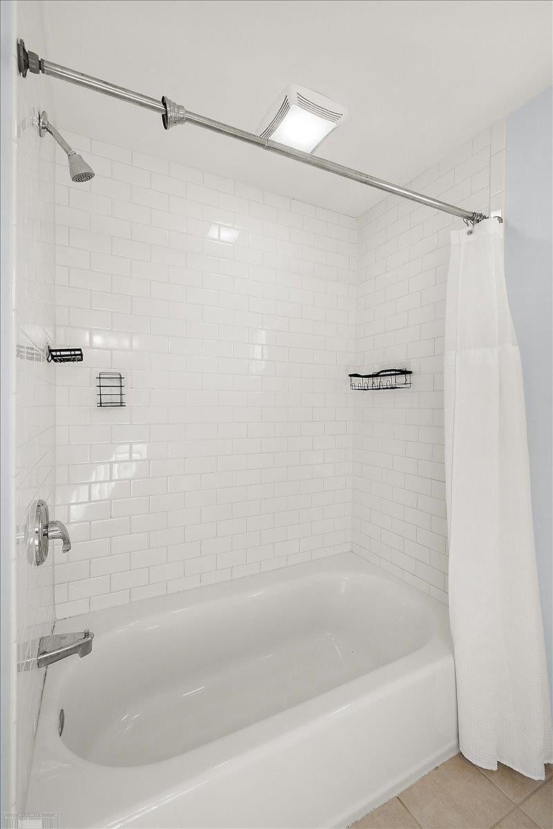 901 Hollywood Avenue, Grosse Pointe Woods, MI 48236 — Photo 58