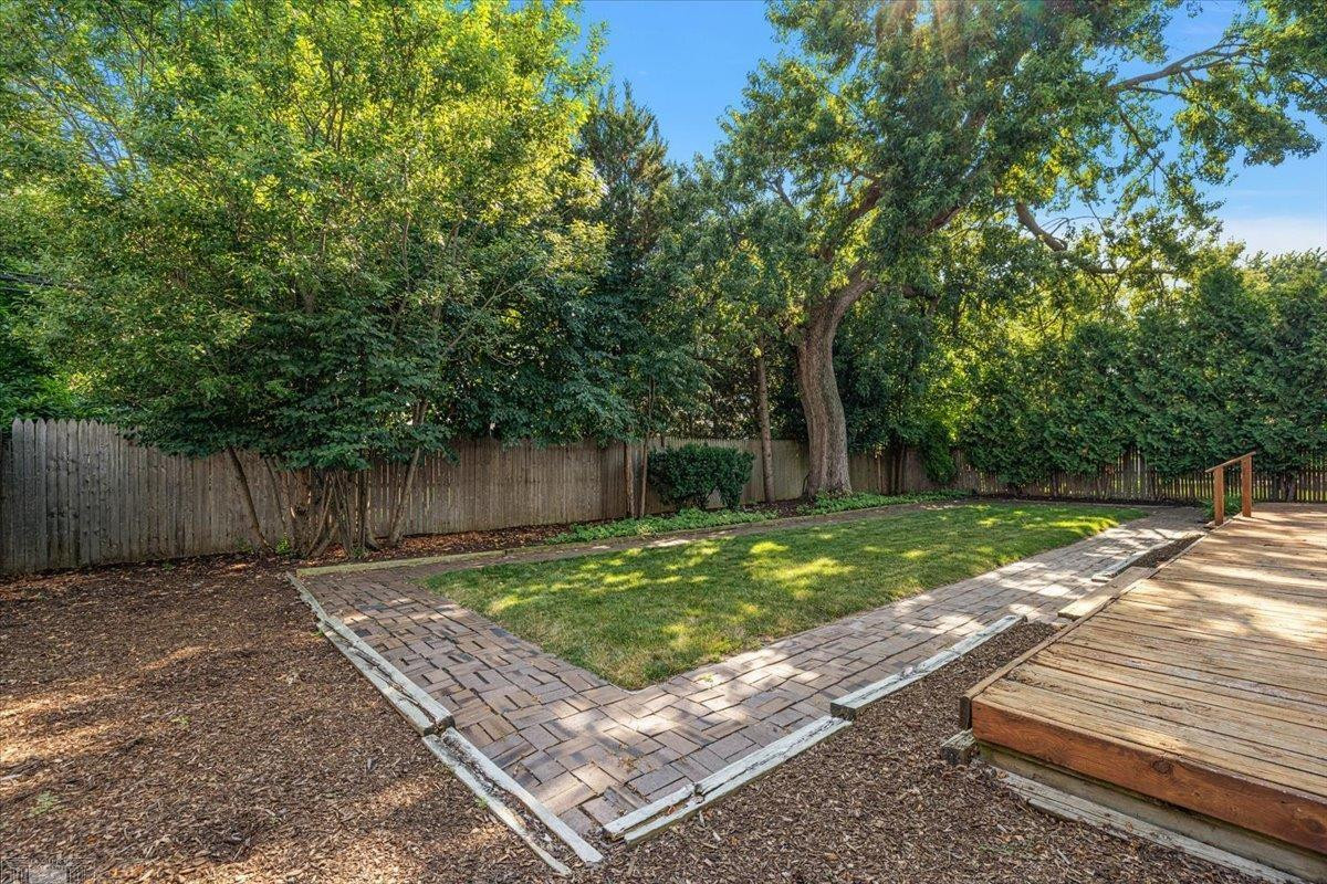 901 Hollywood Avenue, Grosse Pointe Woods, MI 48236 — Photo 68
