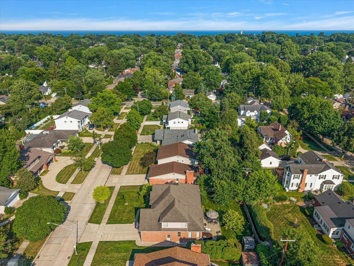 901 Hollywood Avenue, Grosse Pointe Woods, MI 48236 — Photo 73