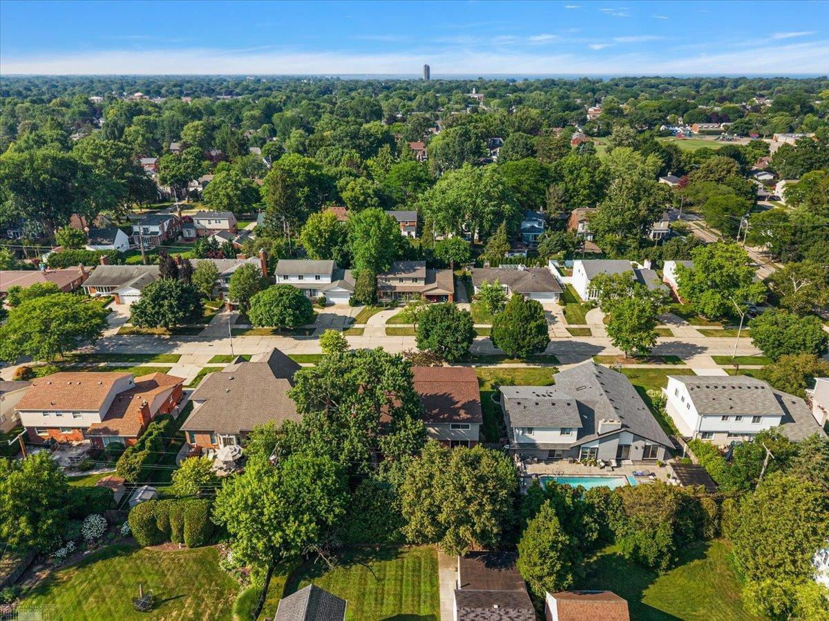 901 Hollywood Avenue, Grosse Pointe Woods, MI 48236 — Photo 75