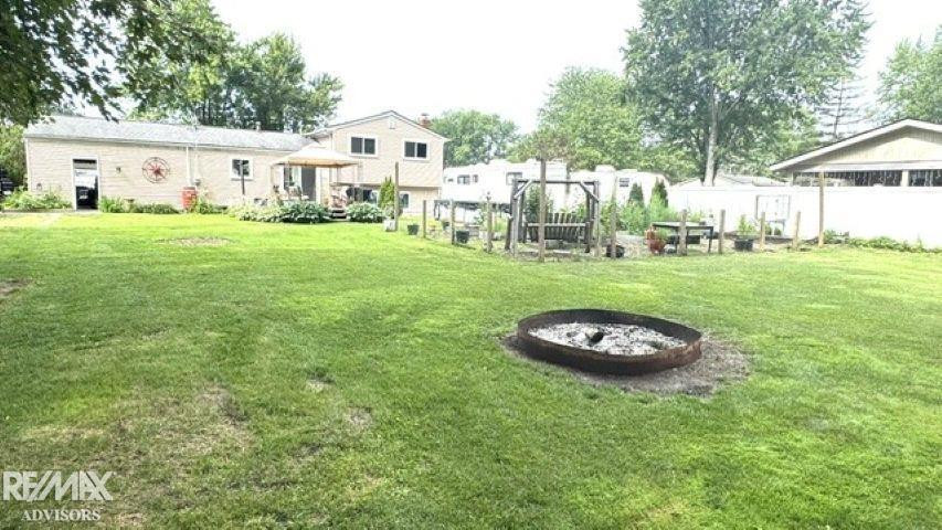 48269 Forbes Street, Chesterfield, MI 48047 — Photo 20