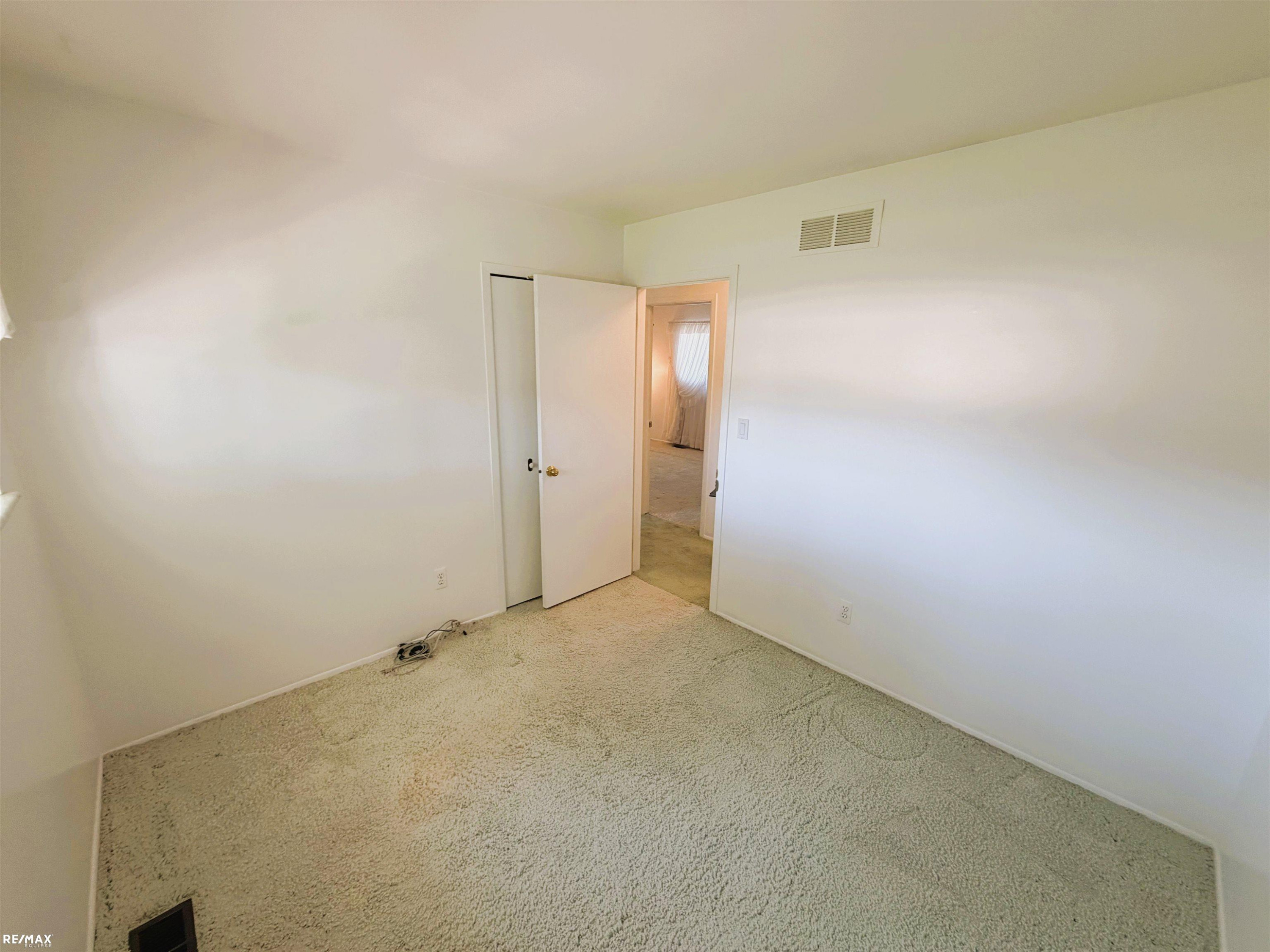41171 Olivet Drive, Sterling Heights, MI 48313 — Photo 26