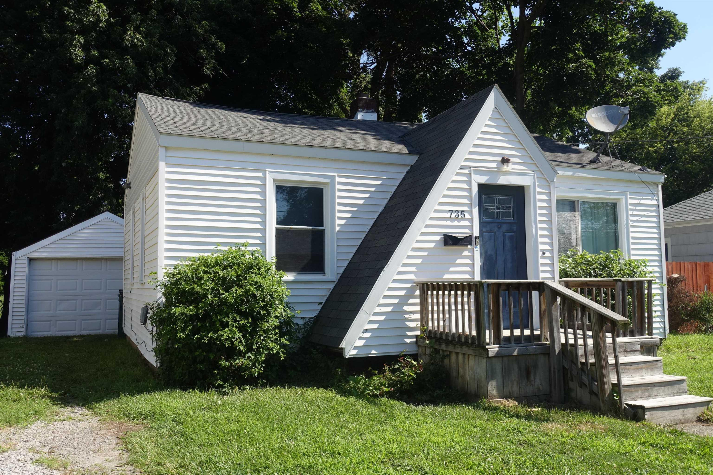 735 Vance Street, Lansing, MI 48906 — front exterior