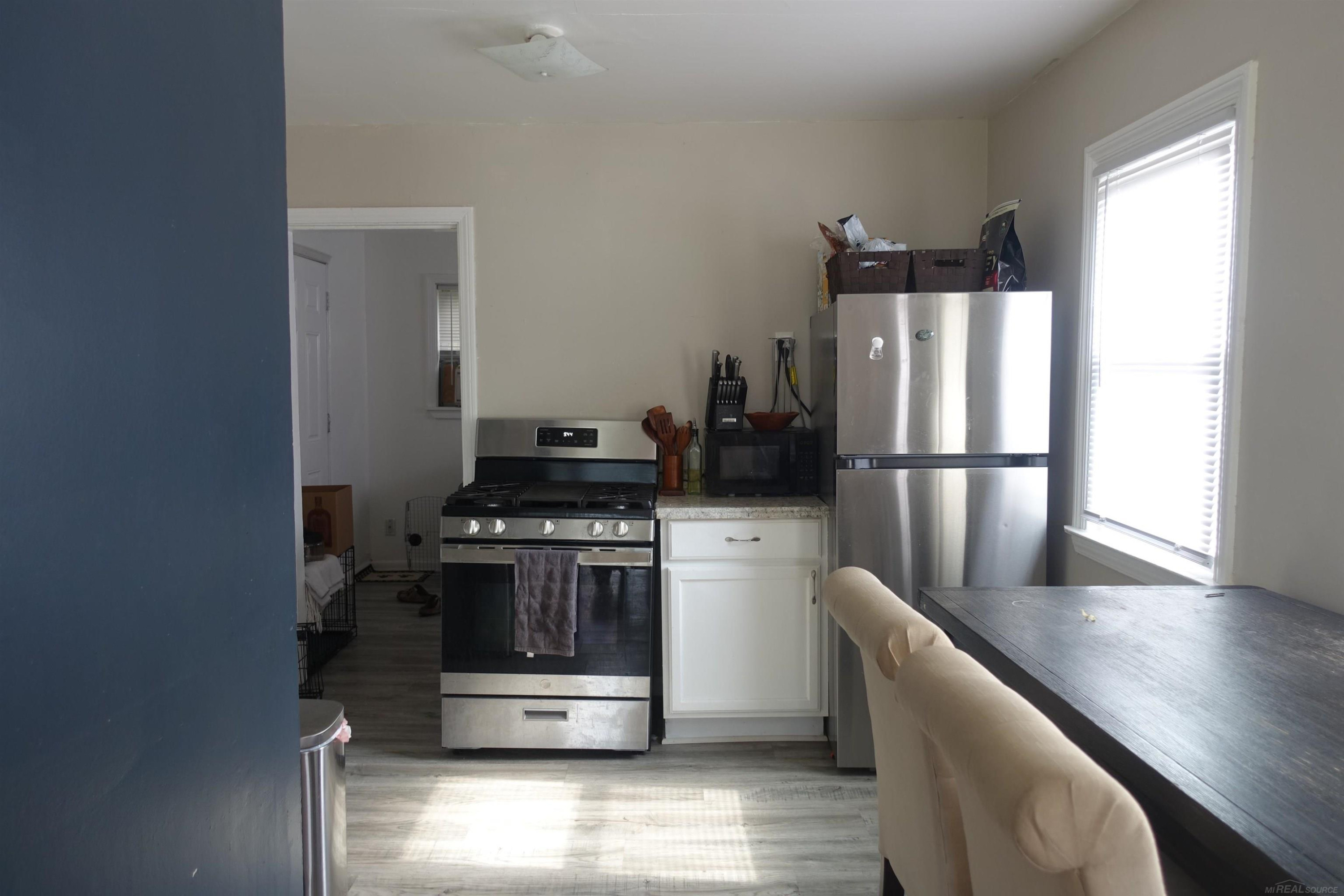 735 Vance Street, Lansing, MI 48906 — Photo 6