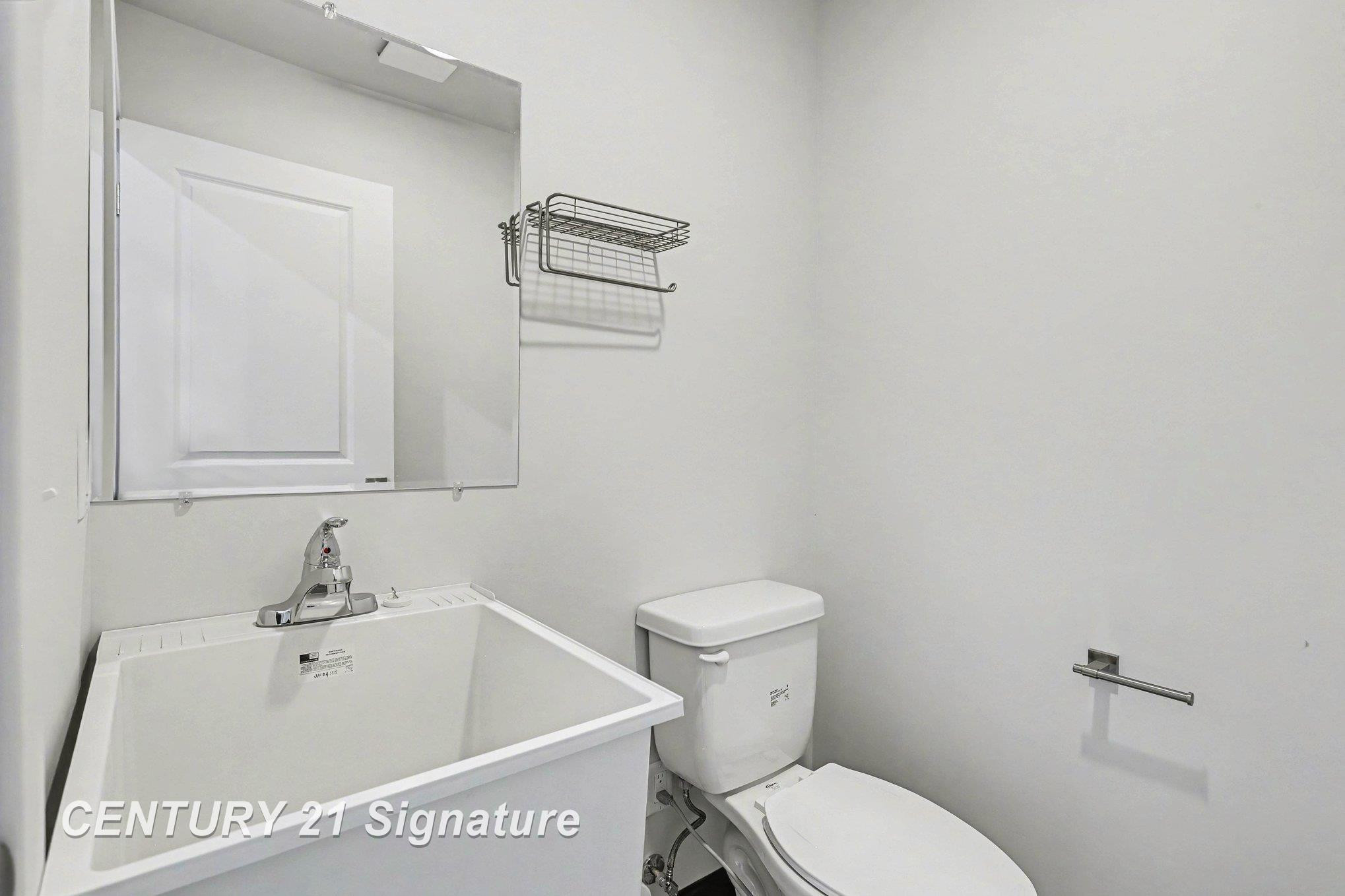 6340 Goose Drive, Unit 8, Freeland, MI 48623 — Photo 10