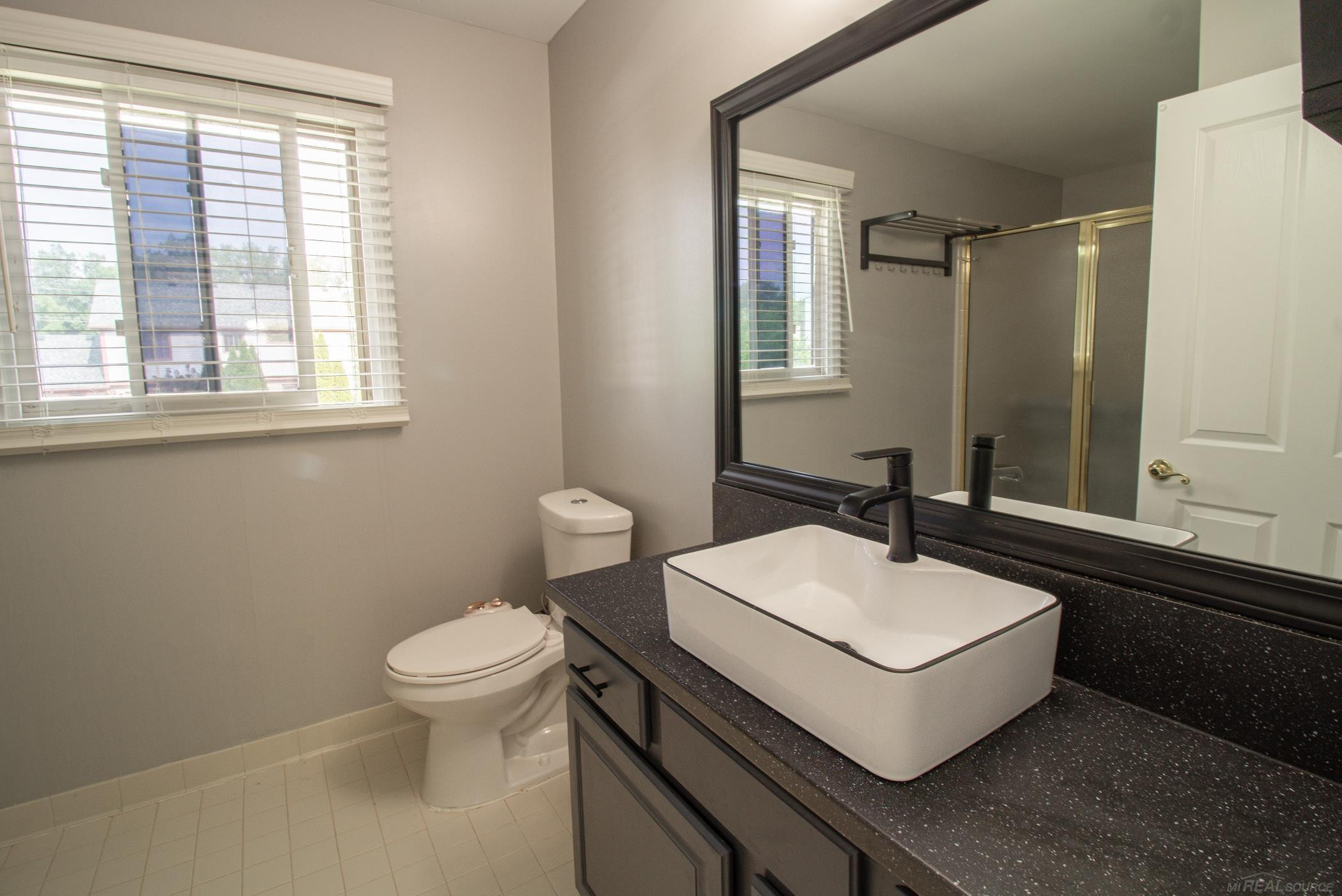 7584 Maple Drive, Westland, MI — Photo 19